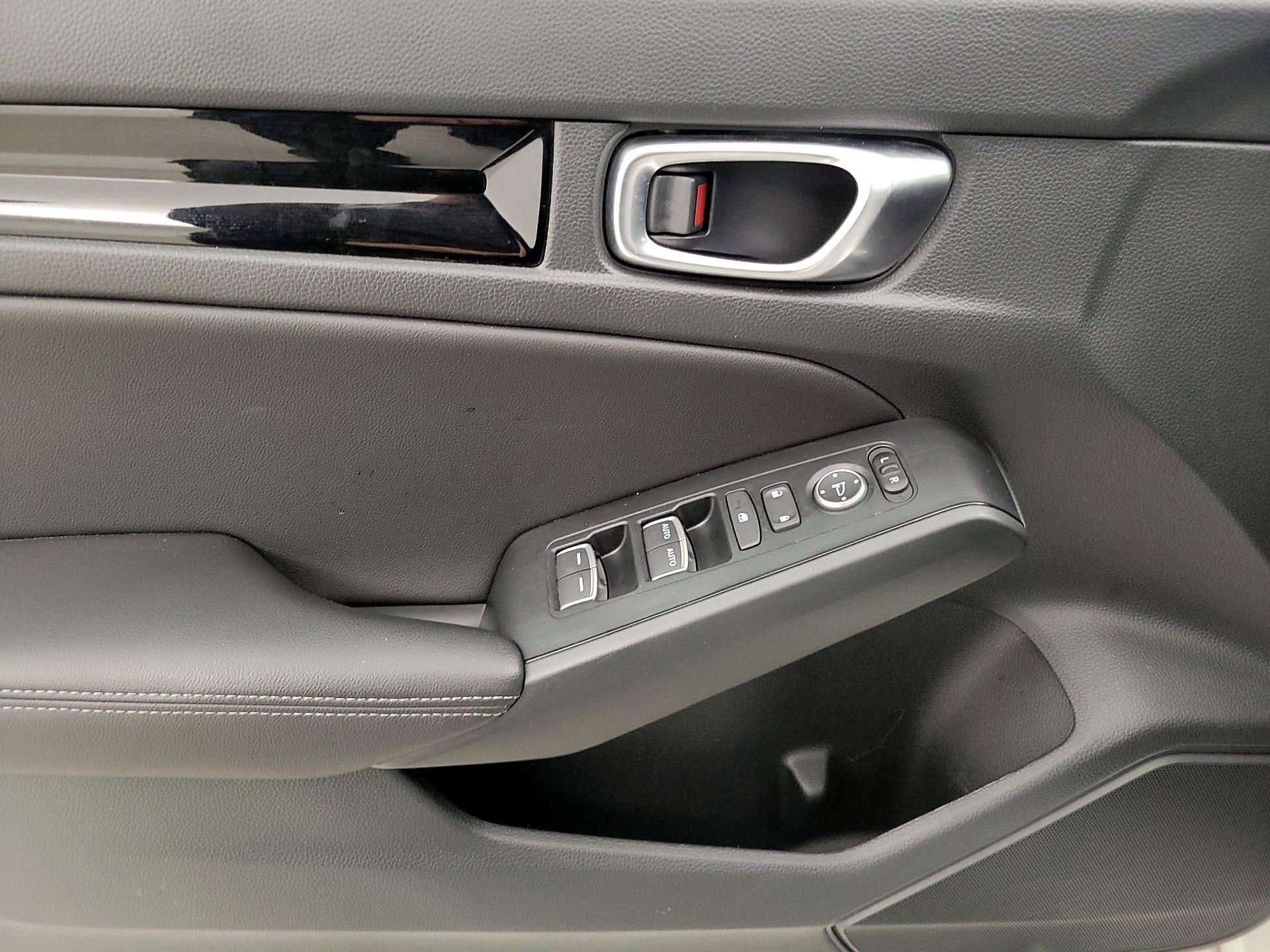 Thumbnail: 2024 Honda Civic - 12