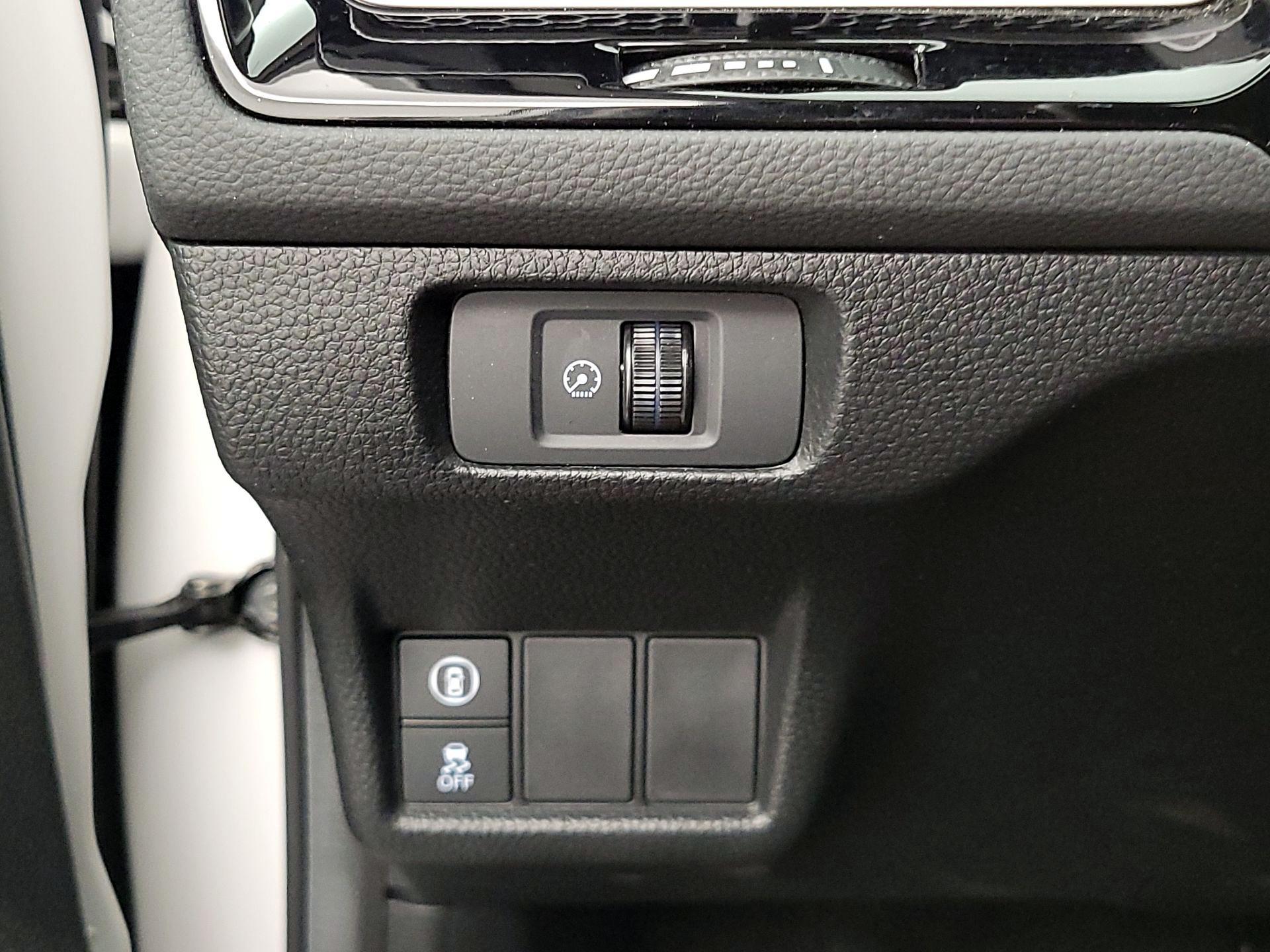 Thumbnail: 2024 Honda Civic - 13