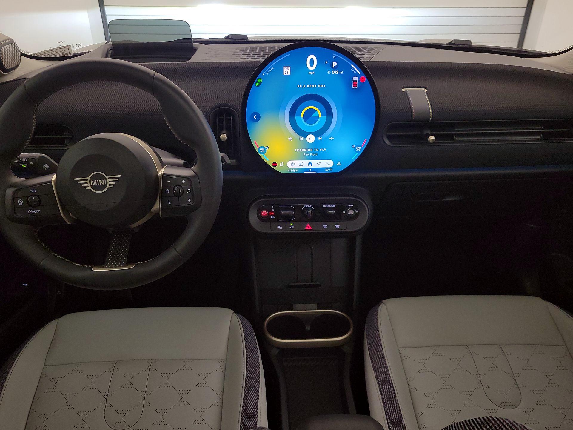 Thumbnail: 2025 MINI Cooper Hardtop - 9