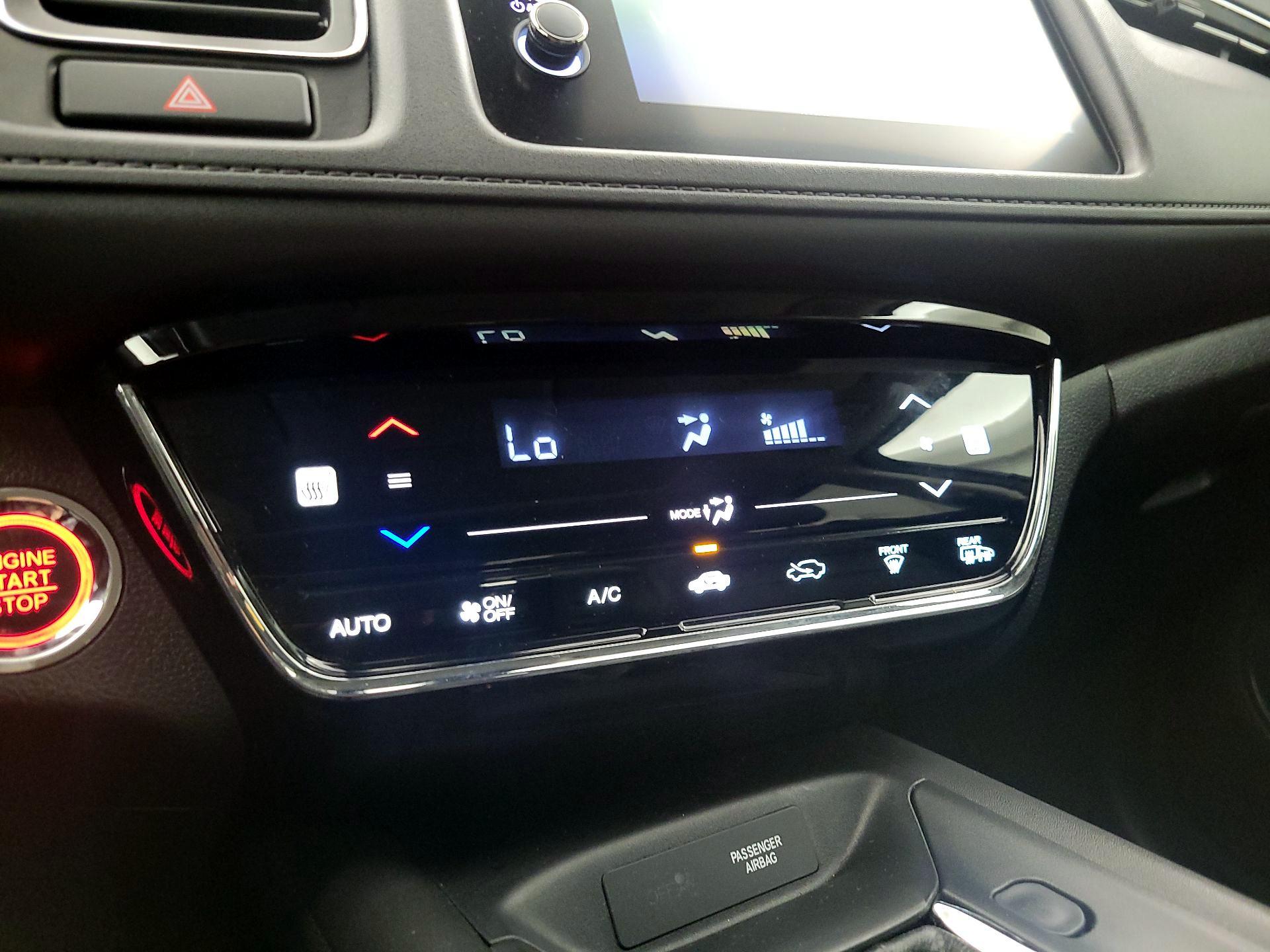 Thumbnail: 2019 Honda HR-V - 17