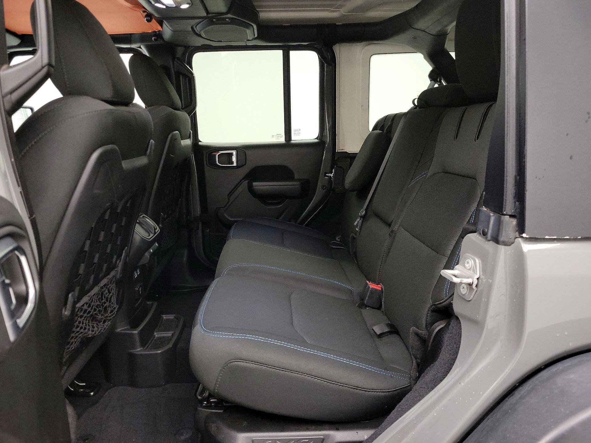 Thumbnail: 2022 Jeep Wrangler - 20