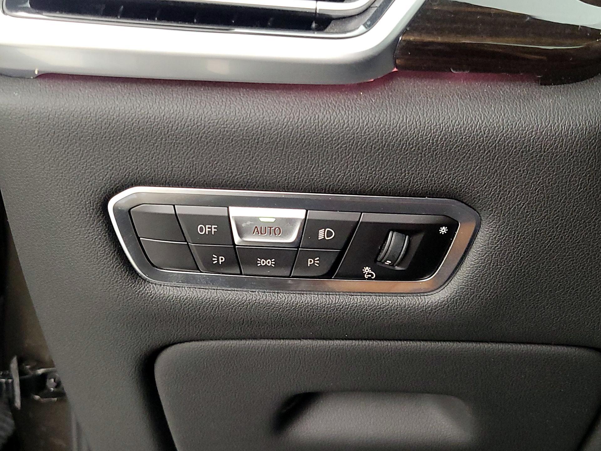 Thumbnail: 2023 BMW X5 - 13