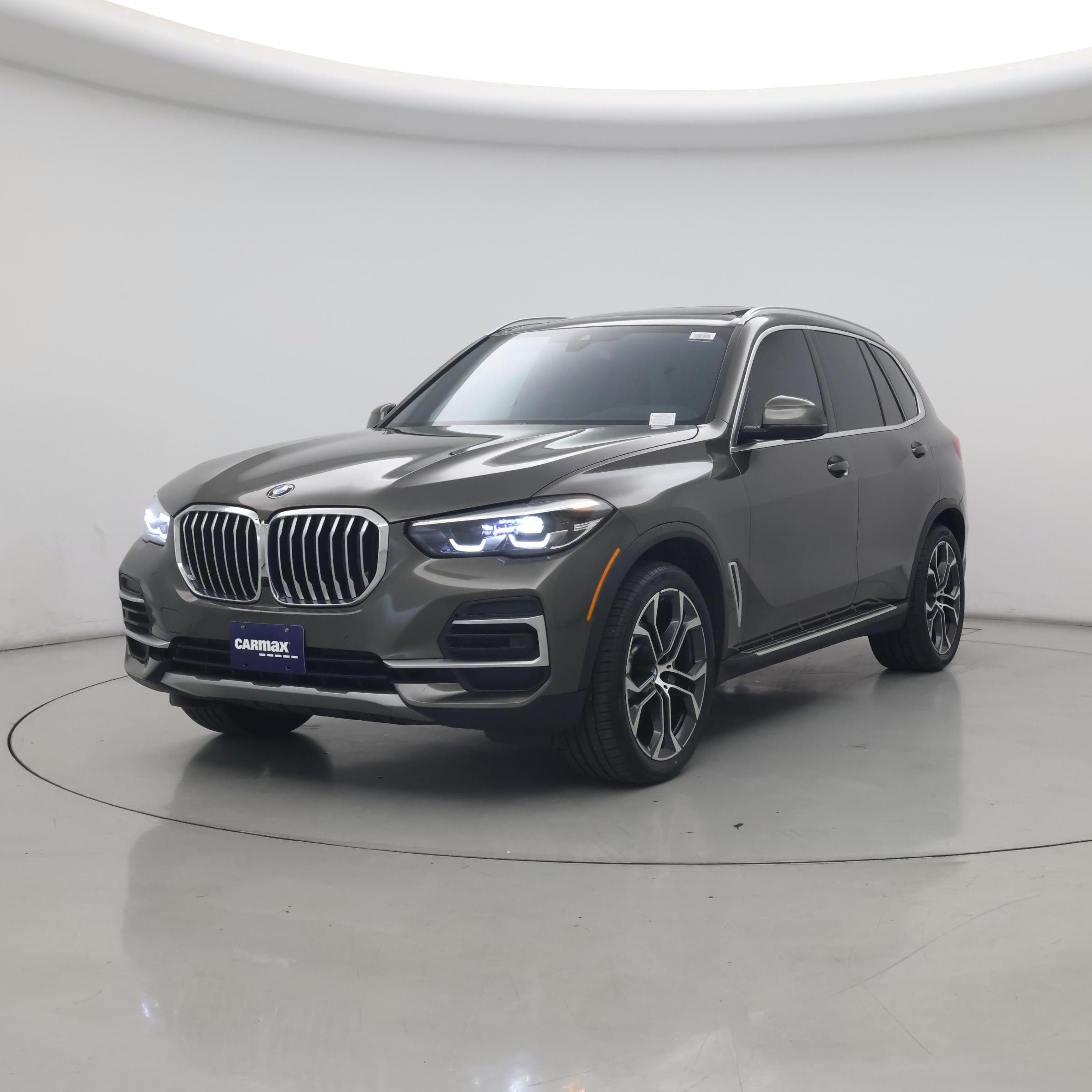 Thumbnail: 2023 BMW X5 - 4