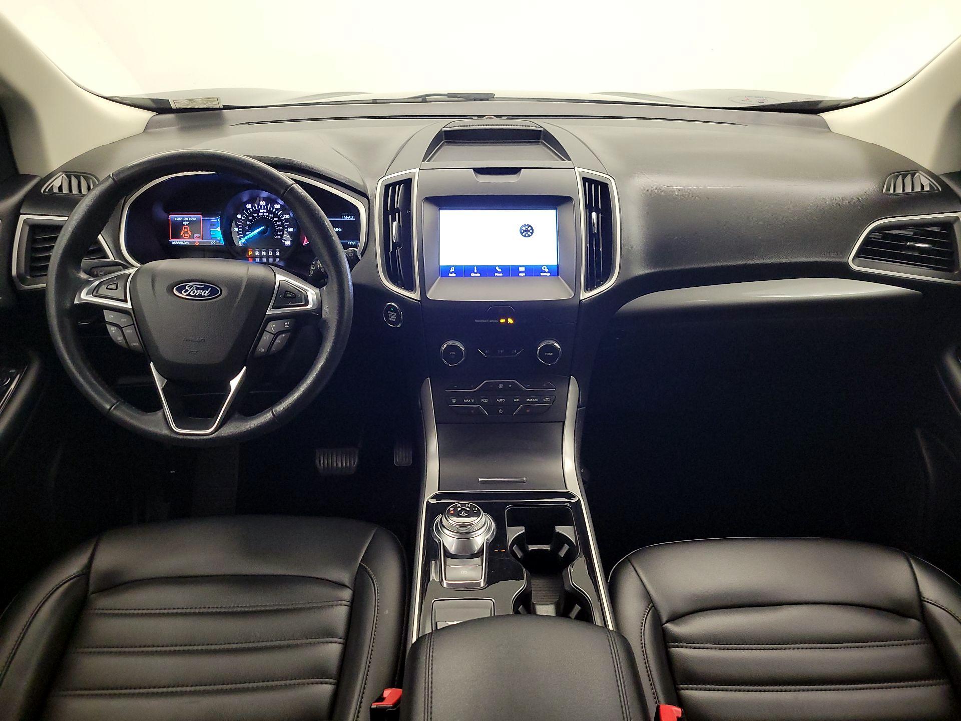 Thumbnail: 2020 Ford Edge - 9