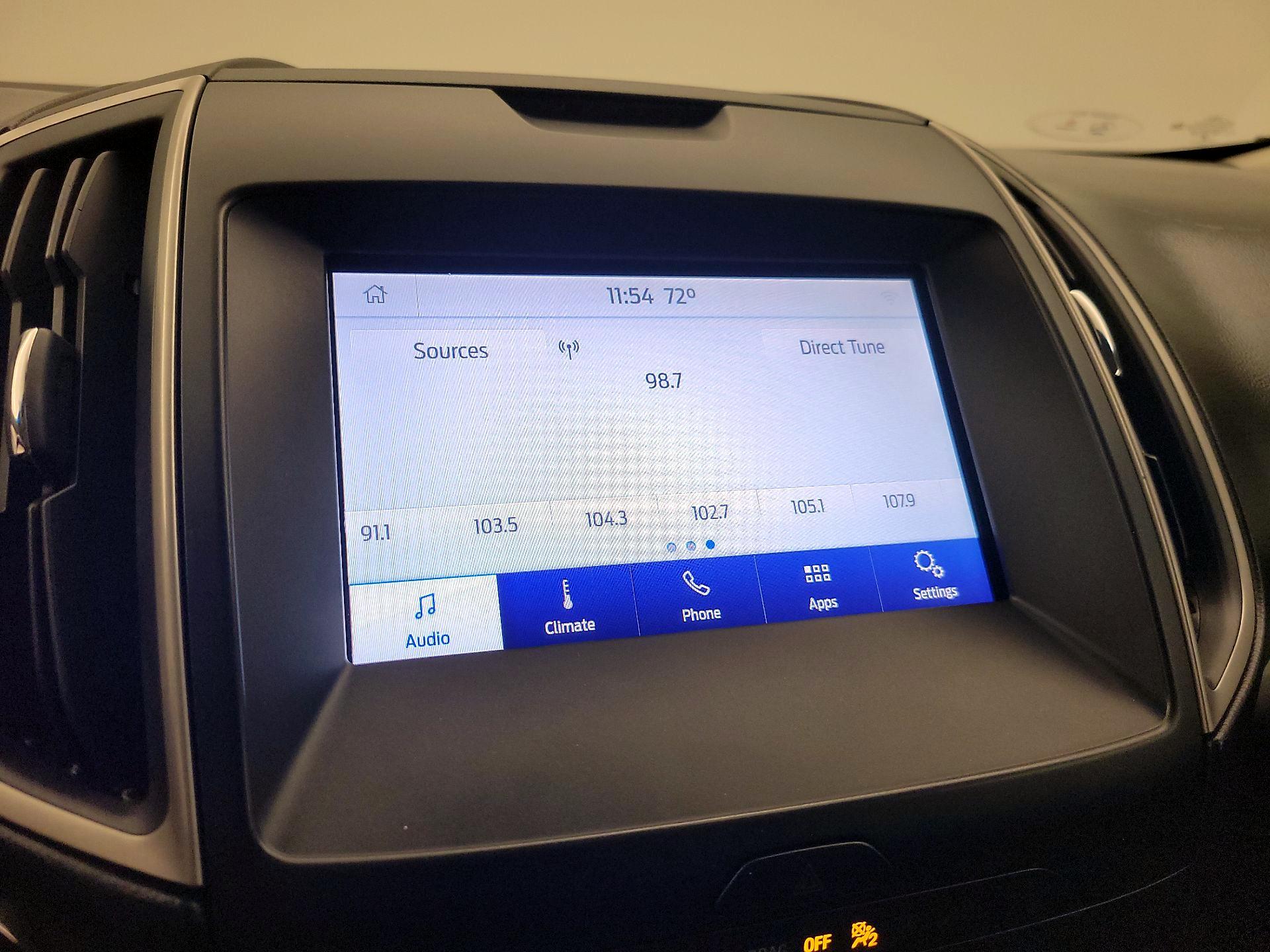 Thumbnail: 2020 Ford Edge - 15