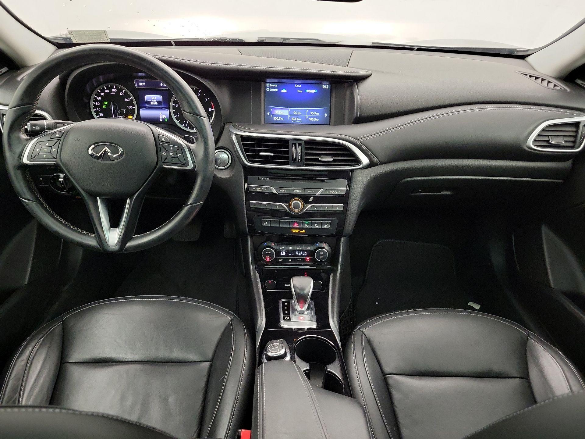 Thumbnail: 2018 INFINITI QX30 - 9