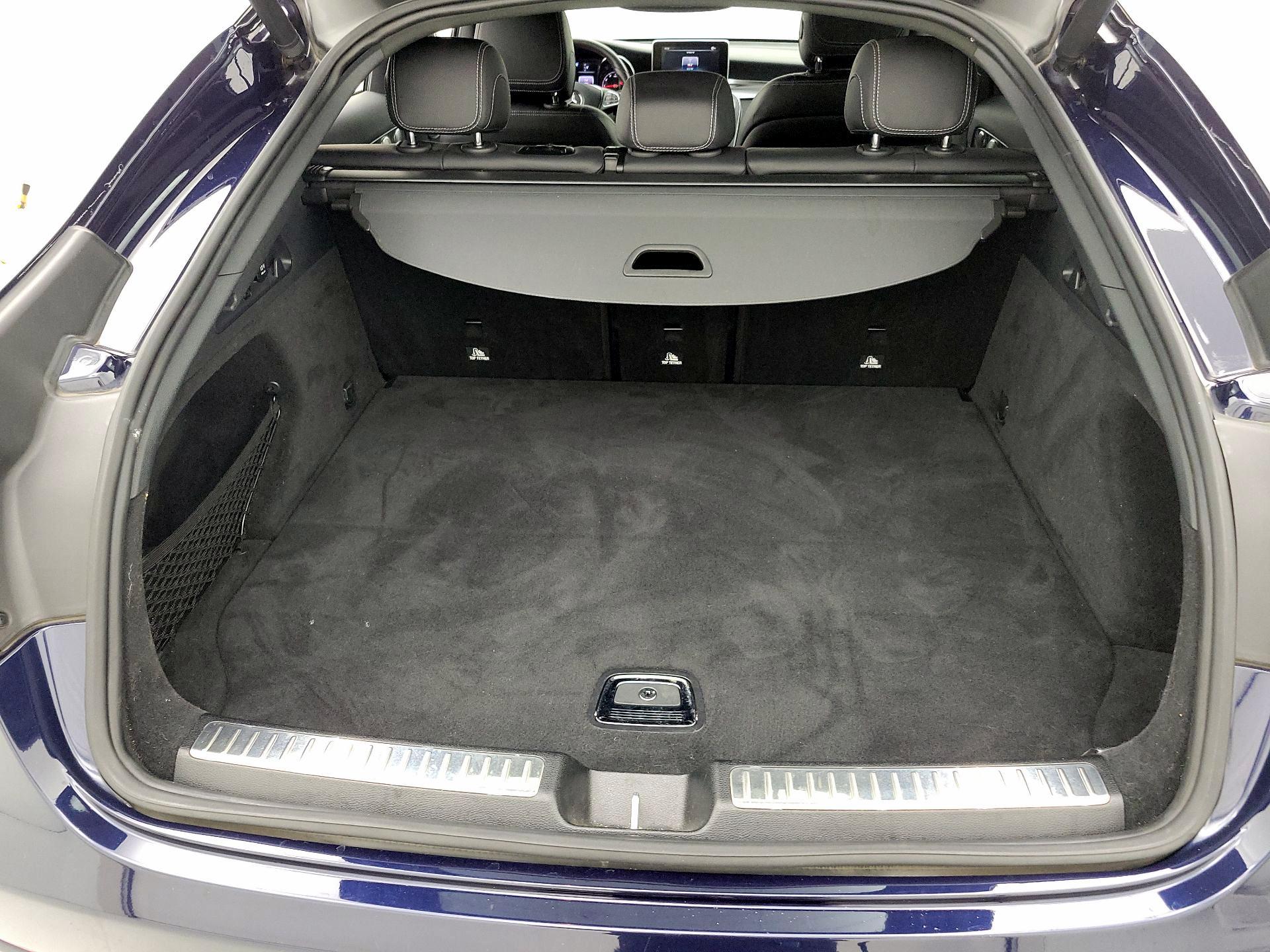 Thumbnail: 2017 Mercedes-Benz GLC - 20