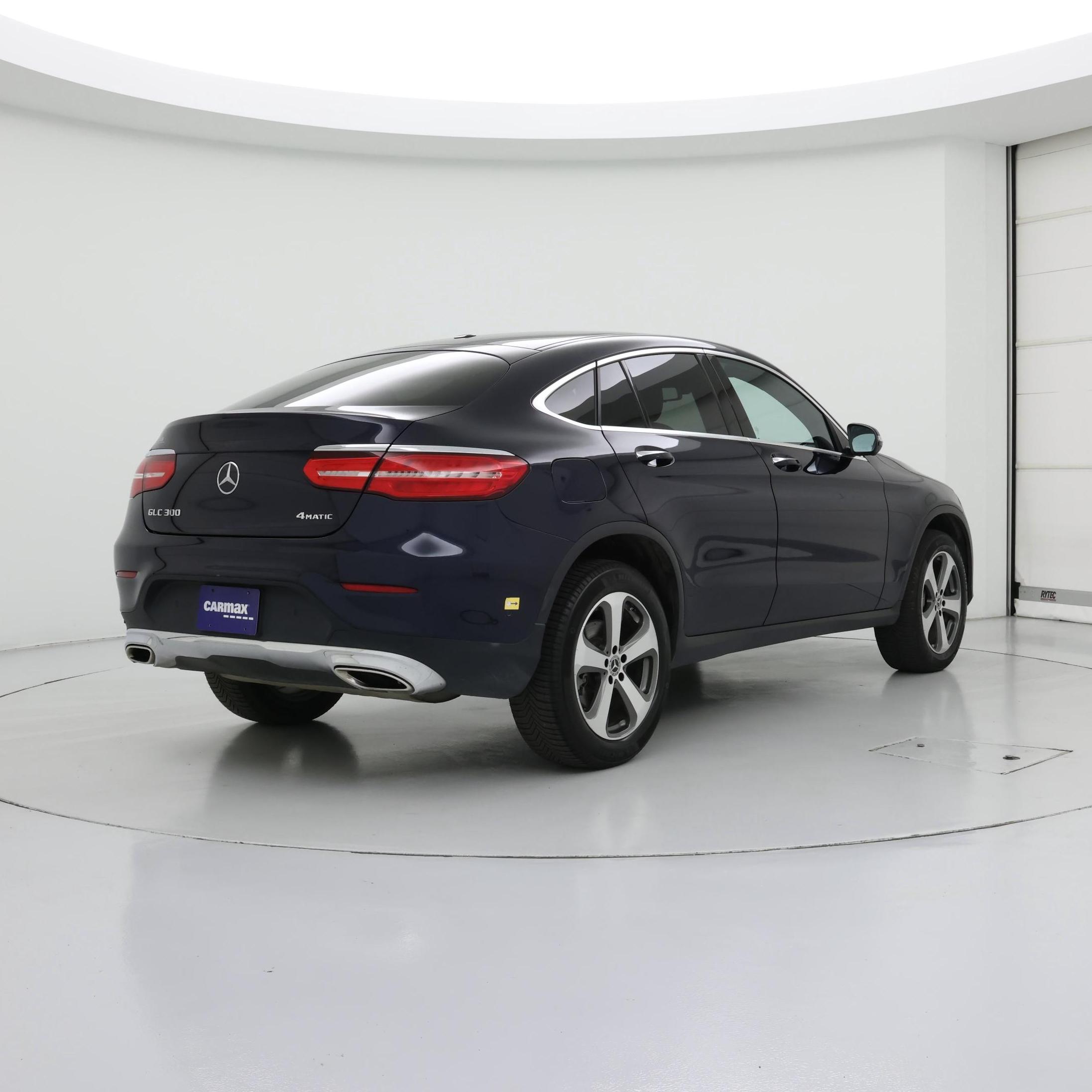 Thumbnail: 2017 Mercedes-Benz GLC - 8