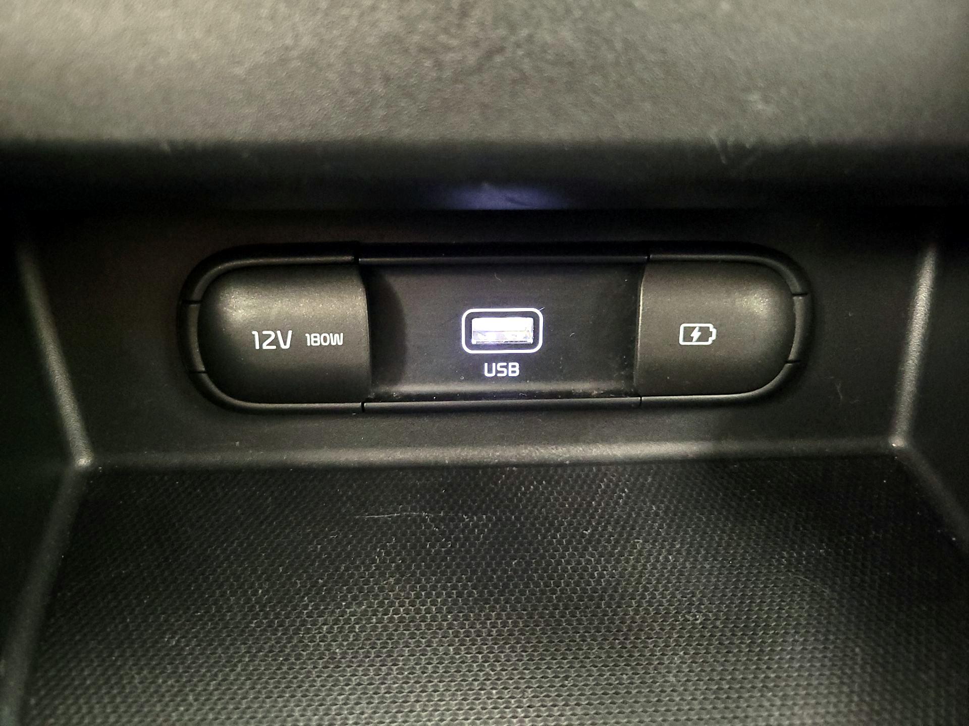 Thumbnail: 2024 Nissan Kicks - 19