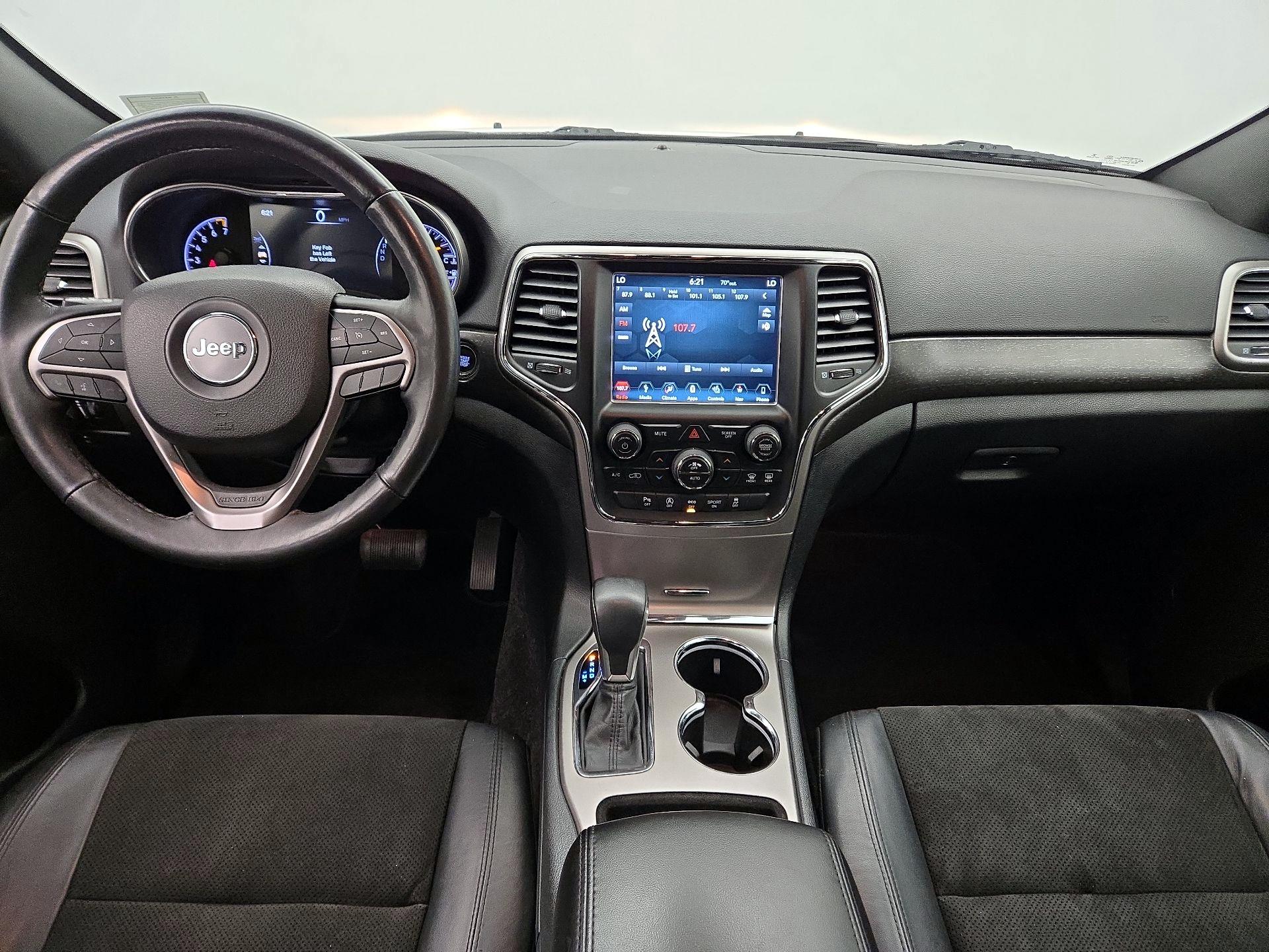 Thumbnail: 2018 Jeep Grand Cherokee - 9