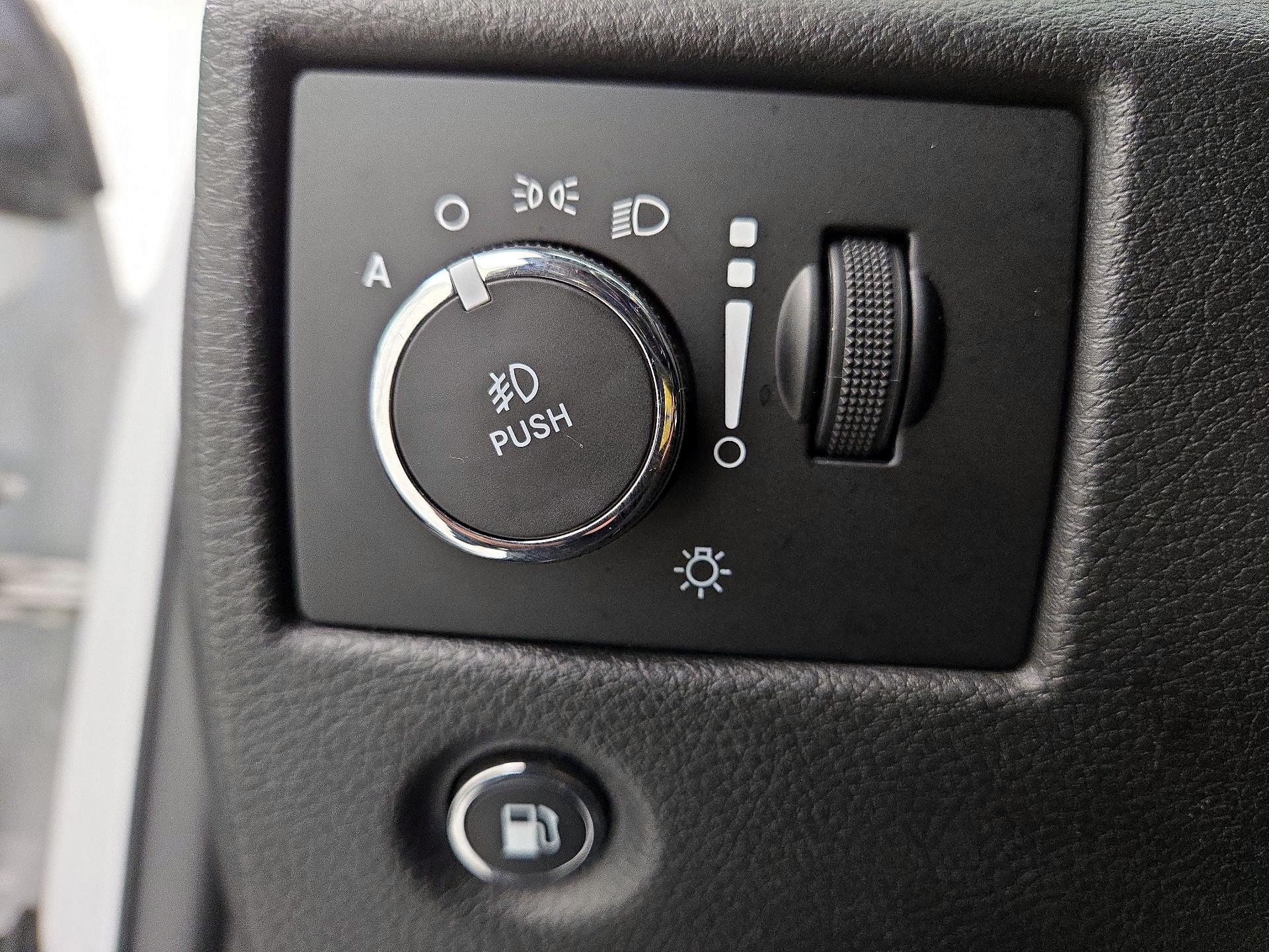 Thumbnail: 2018 Jeep Grand Cherokee - 13