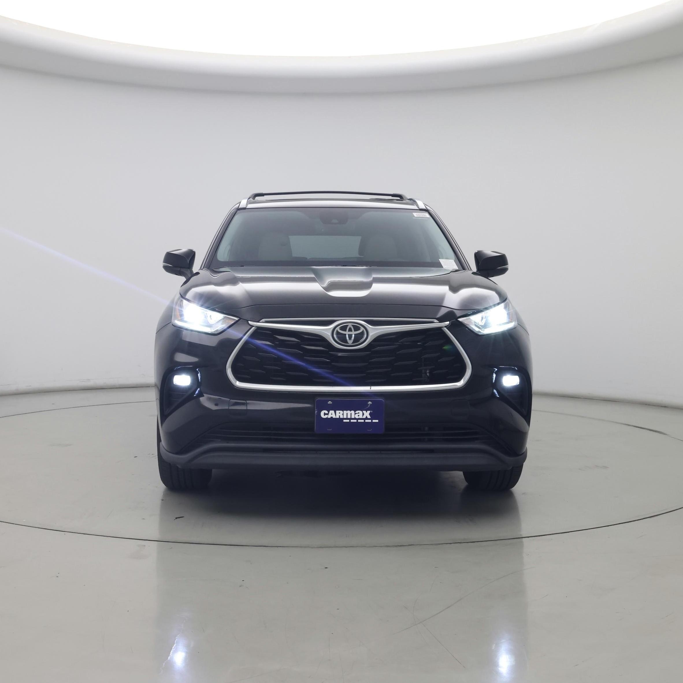 Thumbnail: 2022 Toyota Highlander - 5