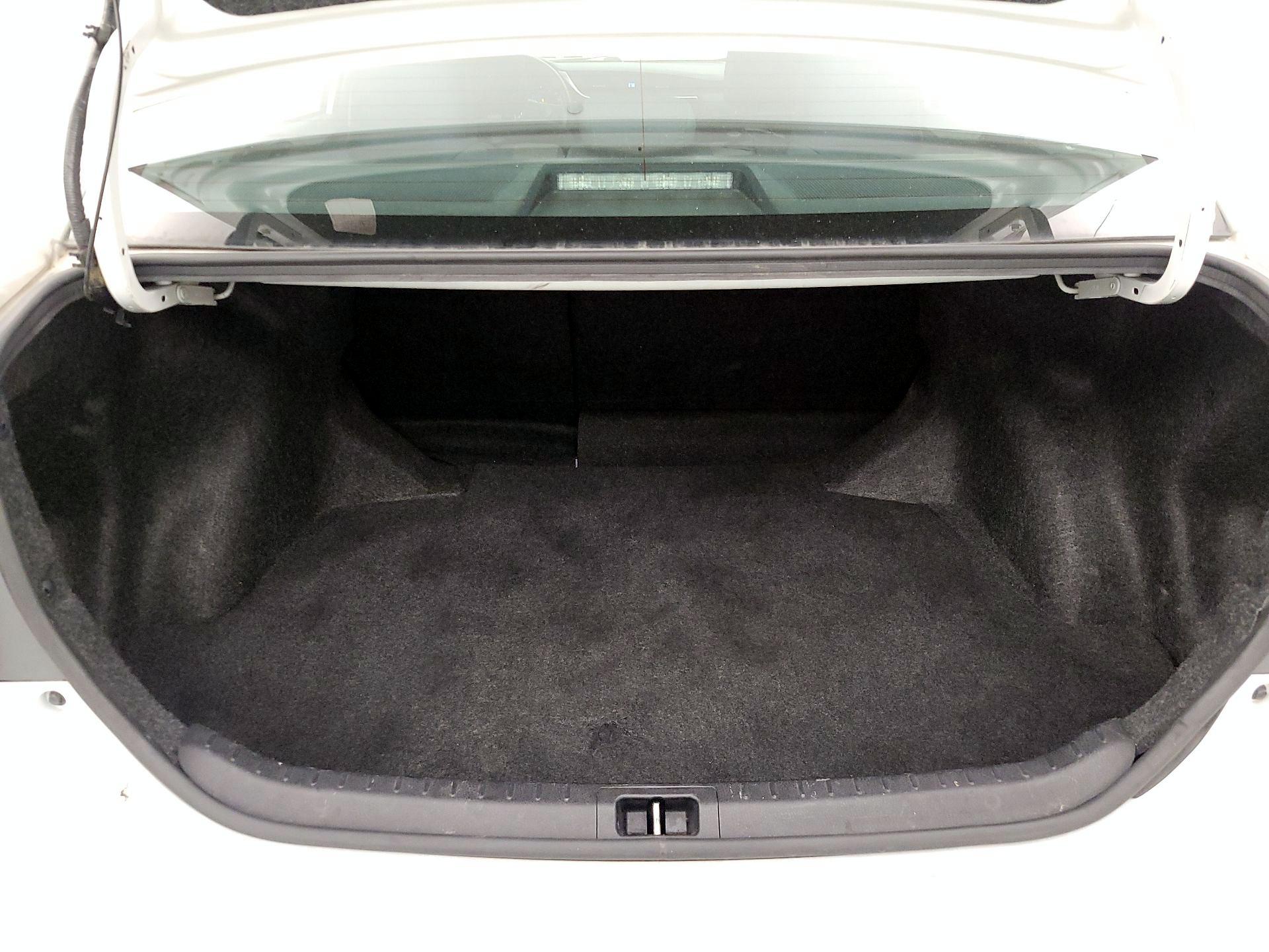 Thumbnail: 2019 Toyota Corolla - 20