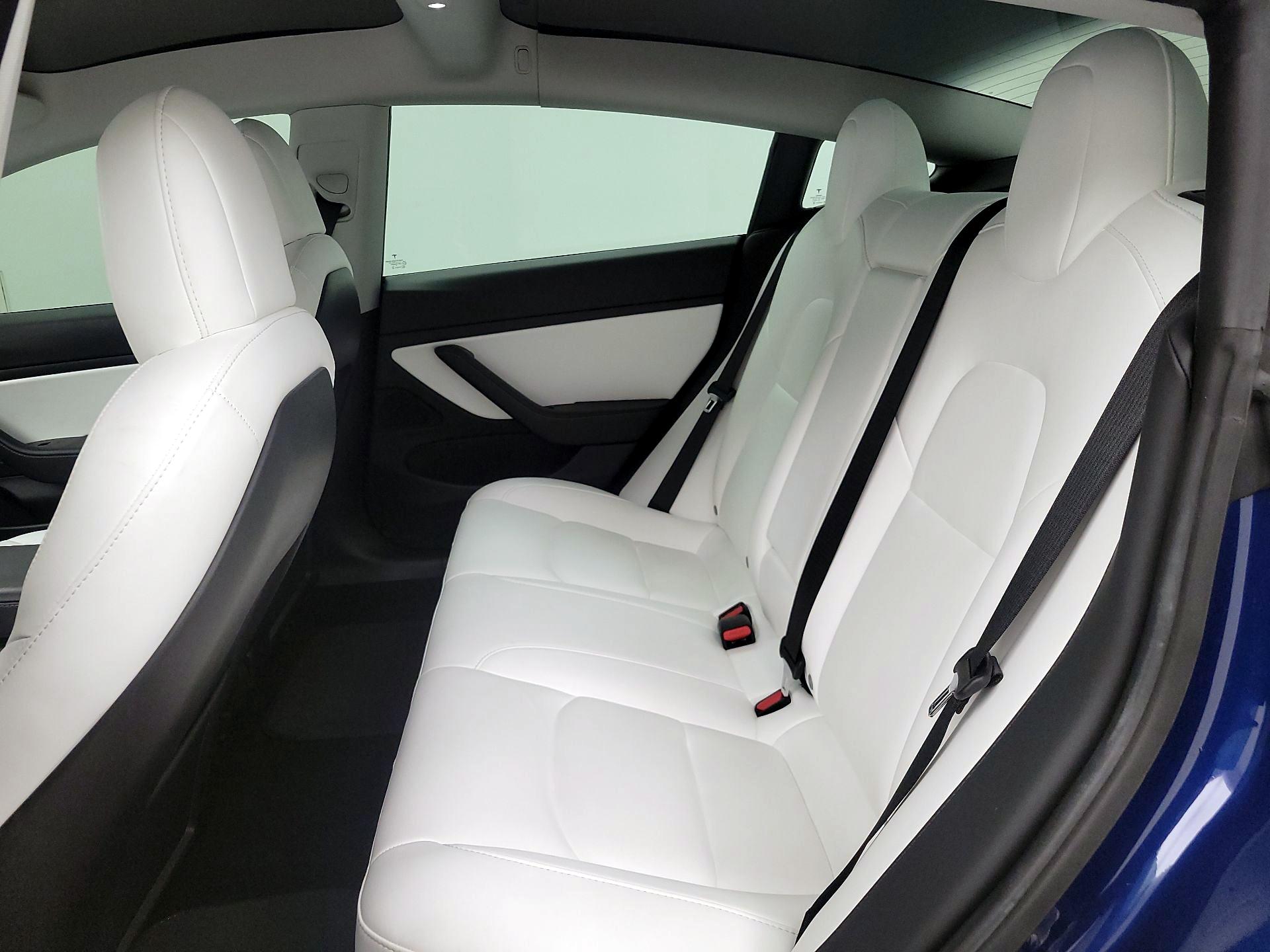 Thumbnail: 2021 Tesla Model 3 - 20