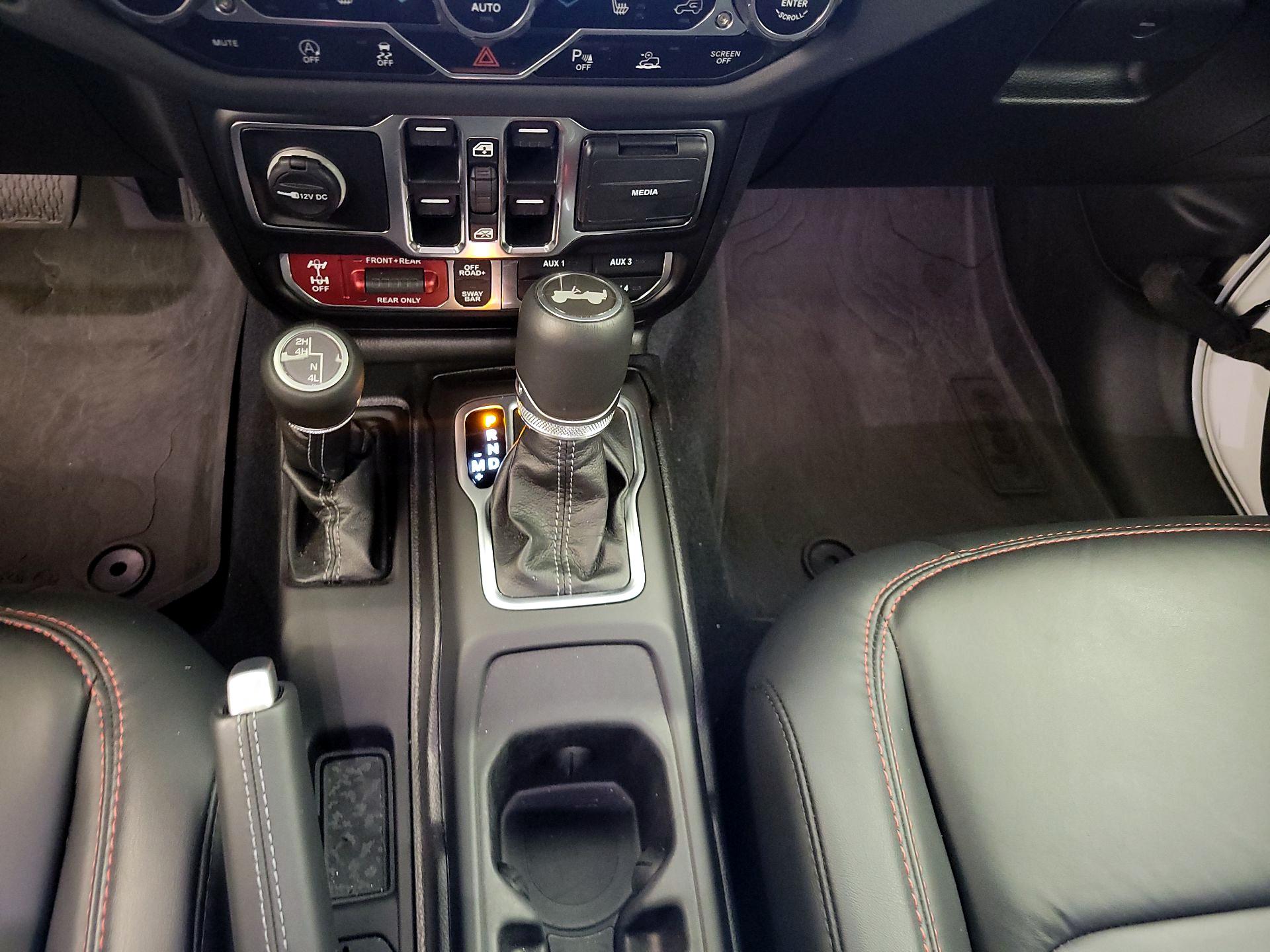 Thumbnail: 2024 Jeep Wrangler - 18