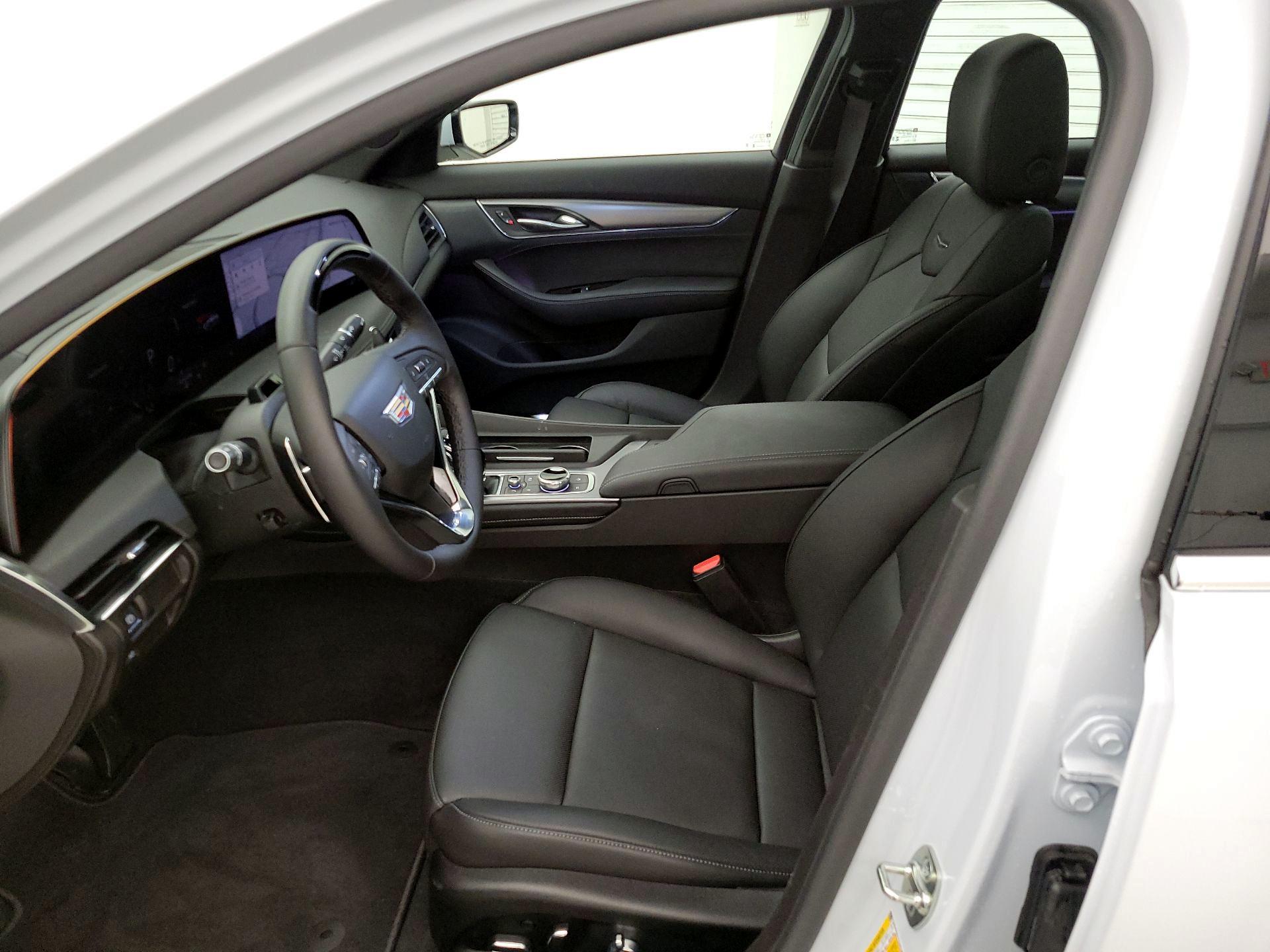 Thumbnail: 2026 Cadillac CT5 - 11