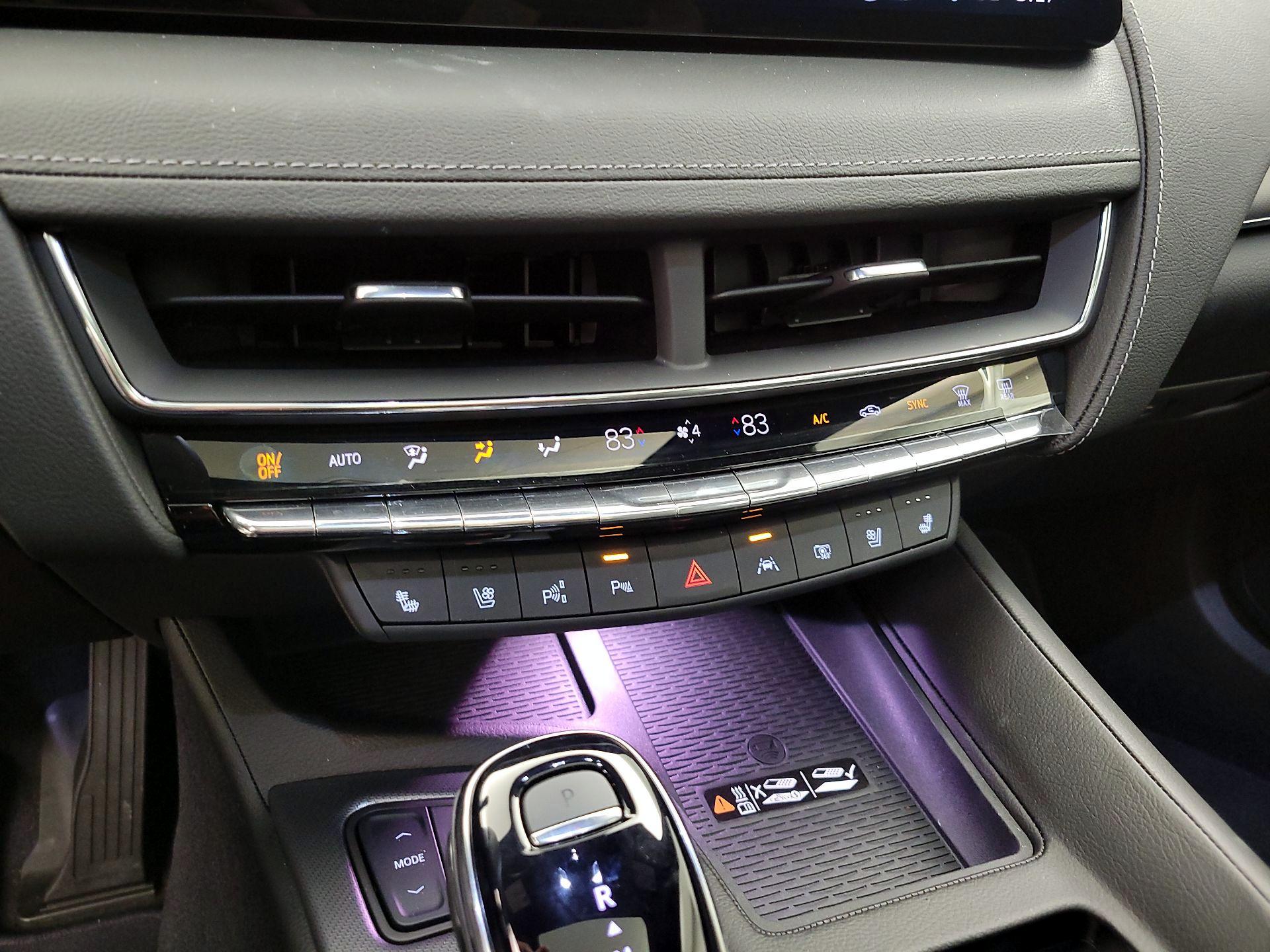 Thumbnail: 2026 Cadillac CT5 - 17