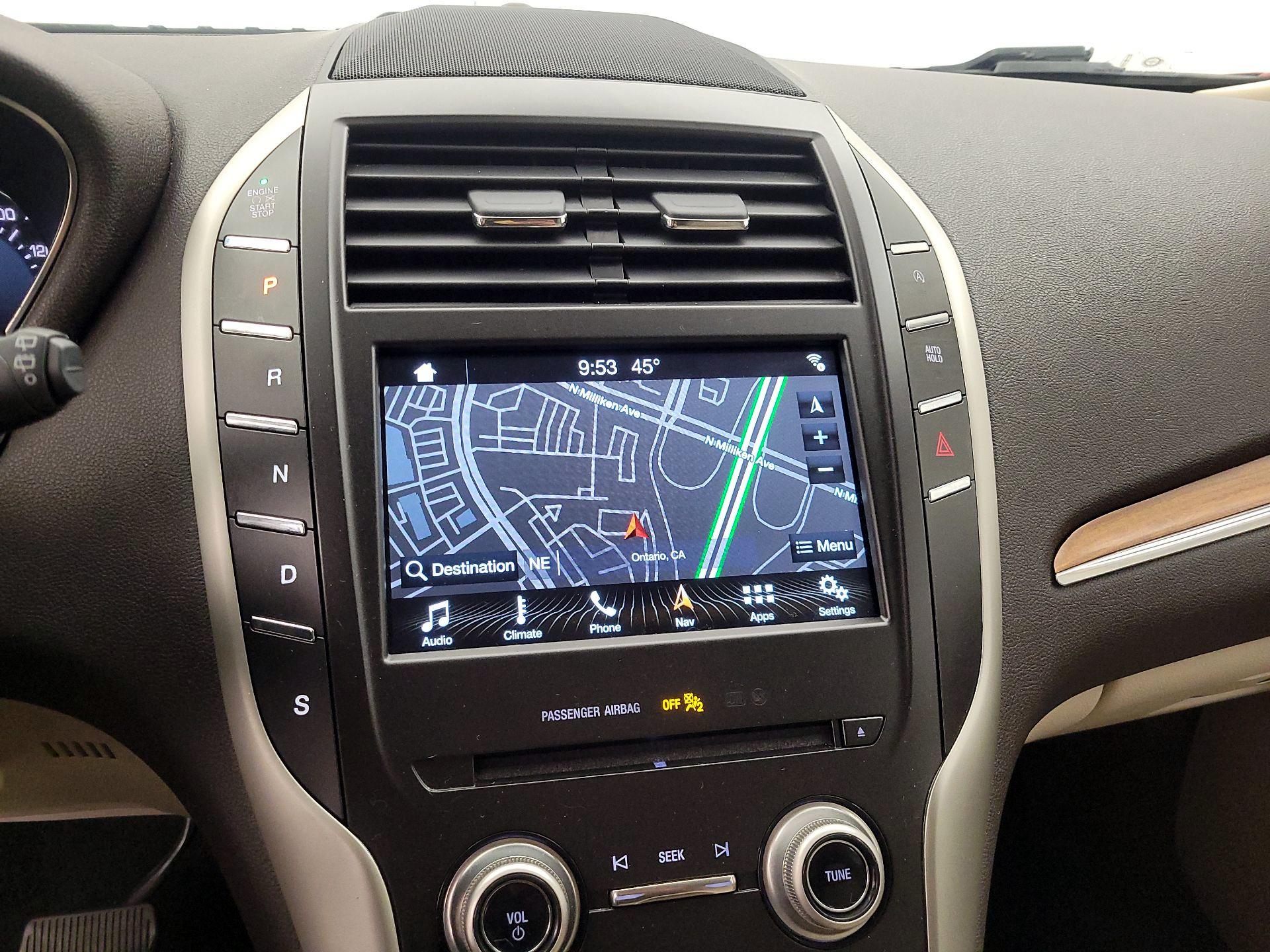 Thumbnail: 2017 Lincoln MKC - 14