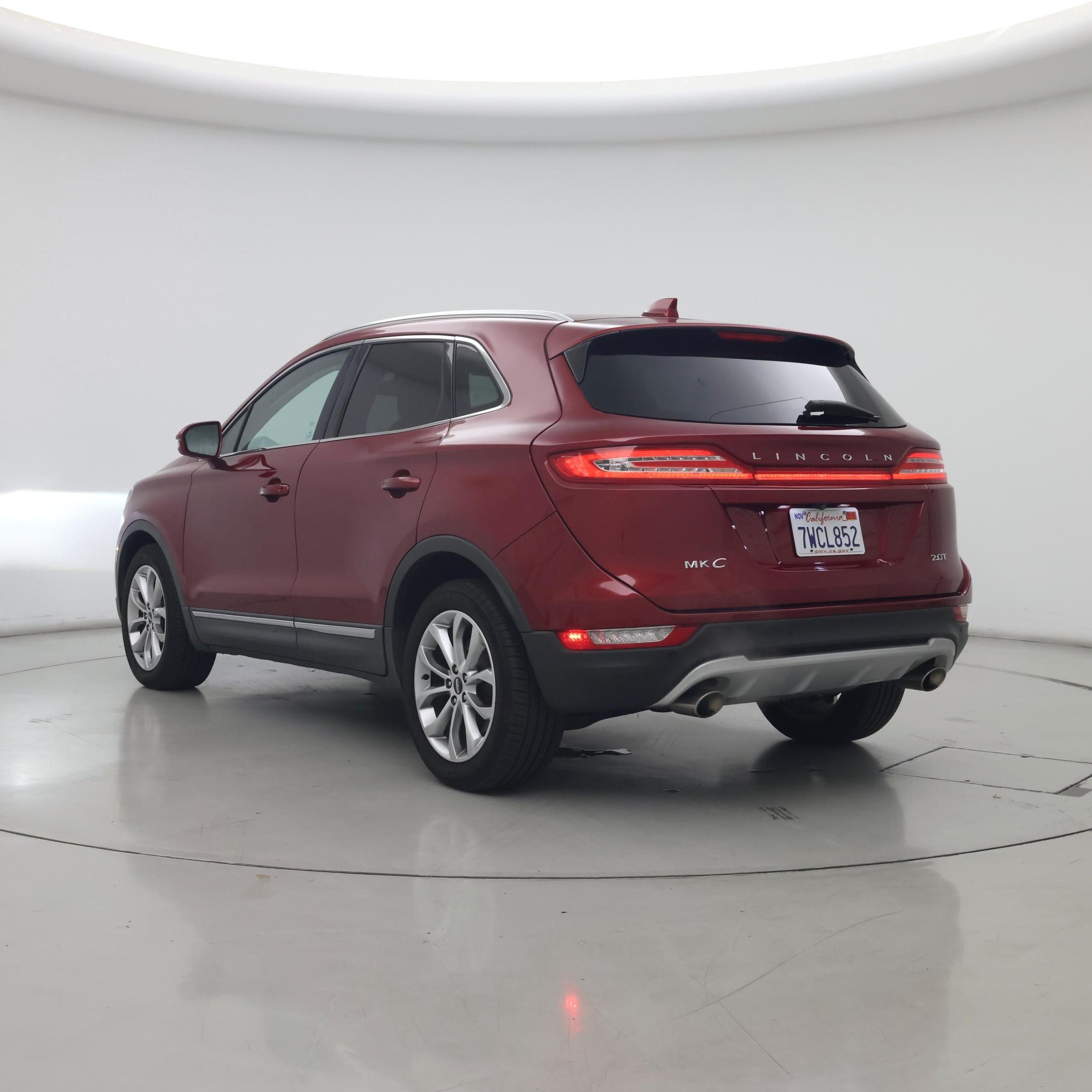Thumbnail: 2017 Lincoln MKC - 2