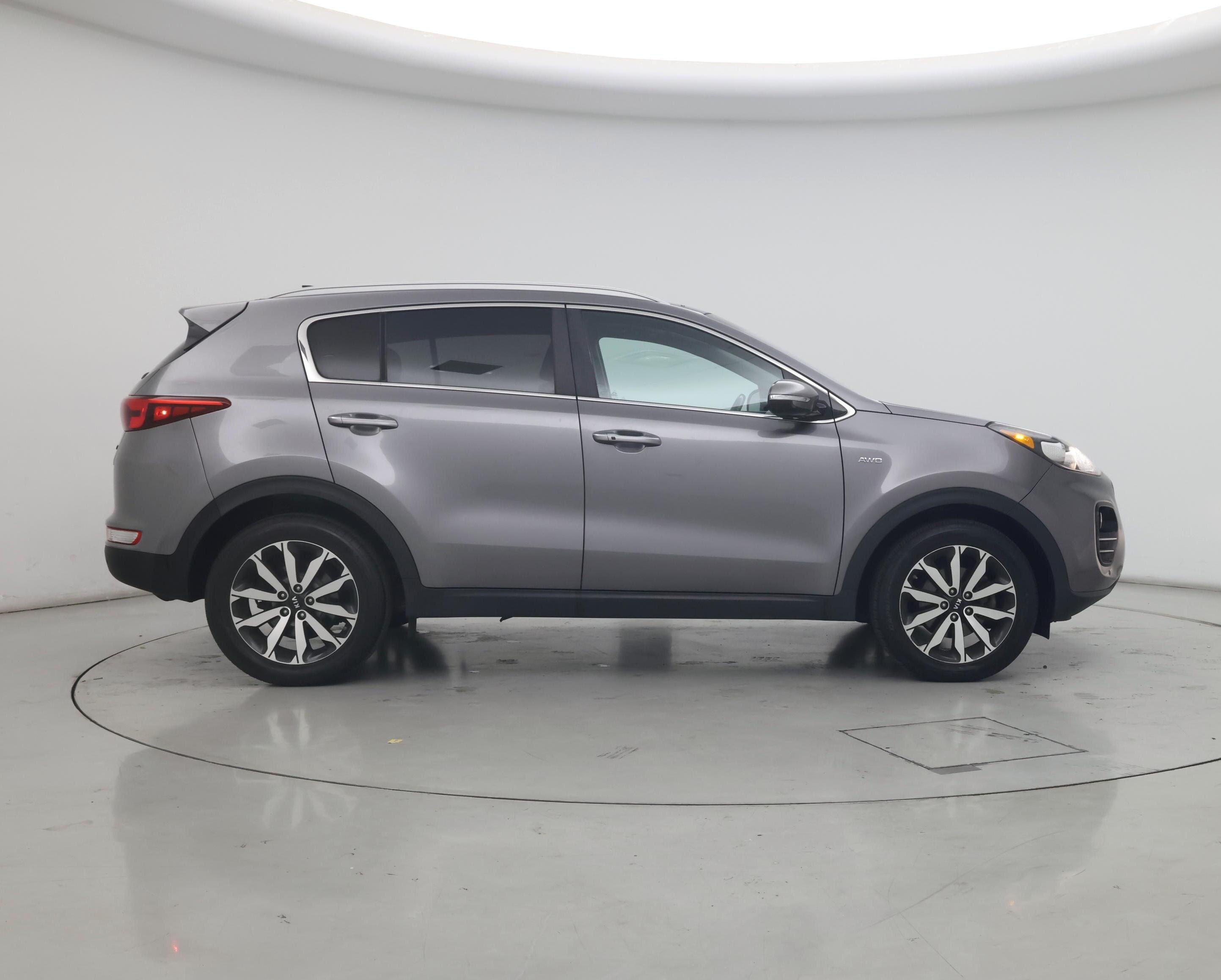 Thumbnail: 2017 Kia Sportage - 7