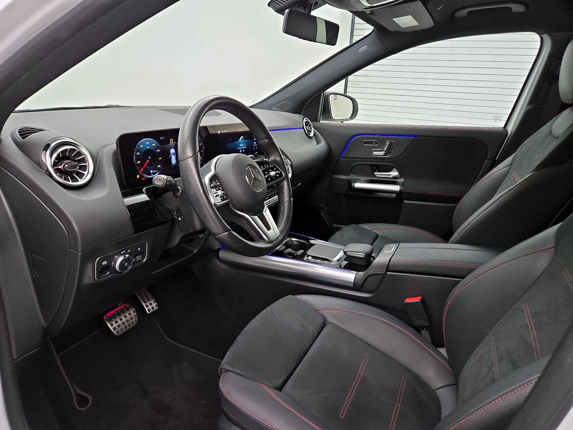 Thumbnail: 2023 Mercedes-Benz GLA - 11