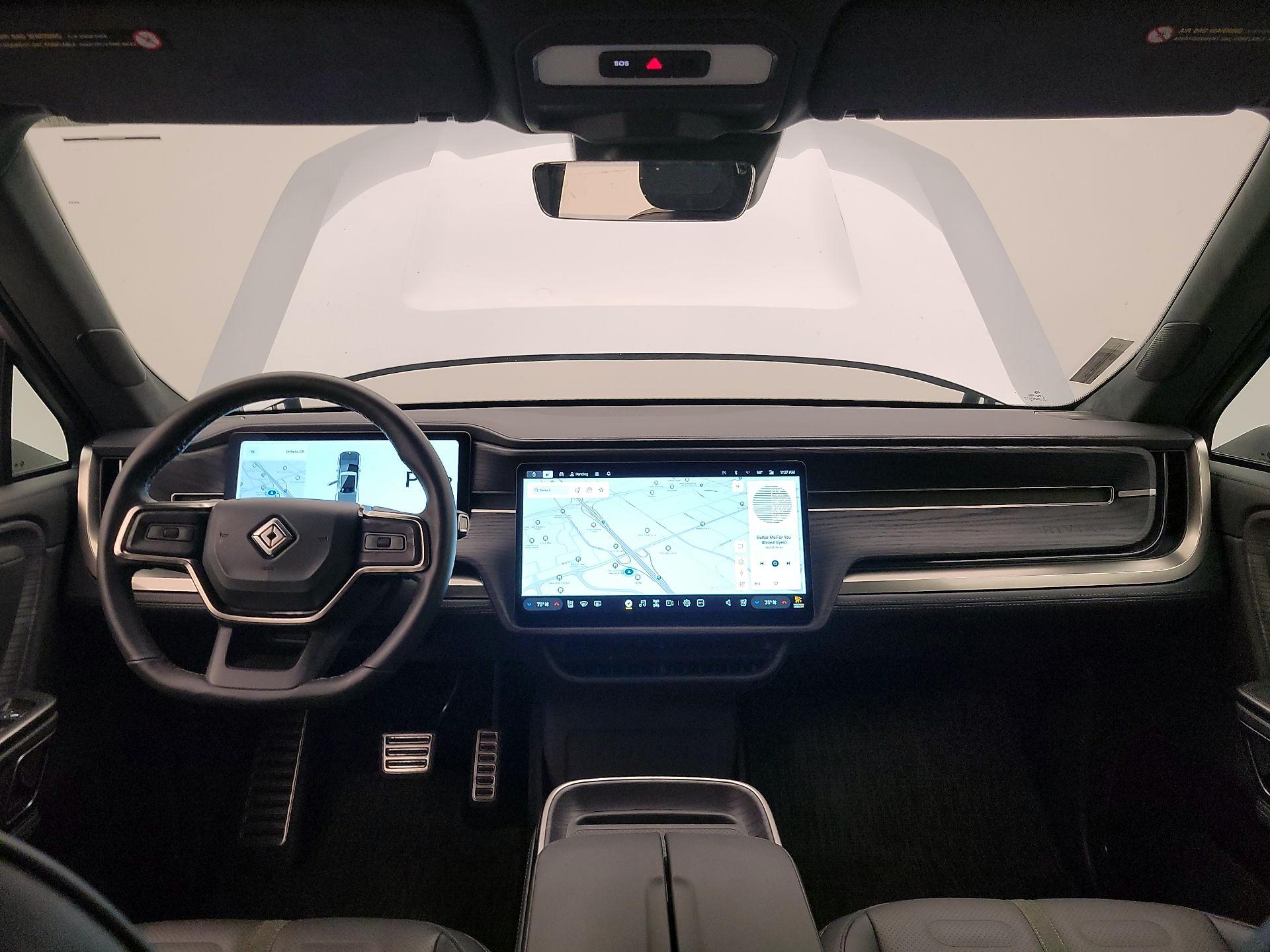 Thumbnail: 2024 Rivian R1T - 9