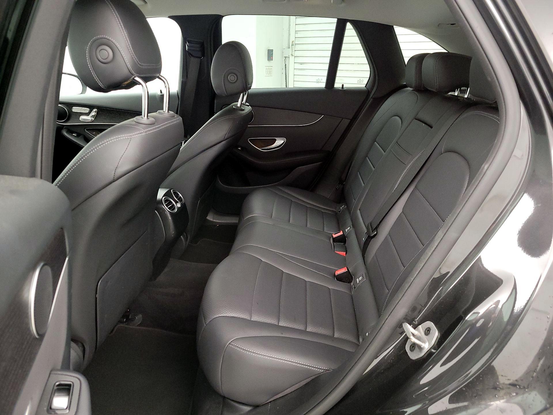 Thumbnail: 2021 Mercedes-Benz GLC - 19