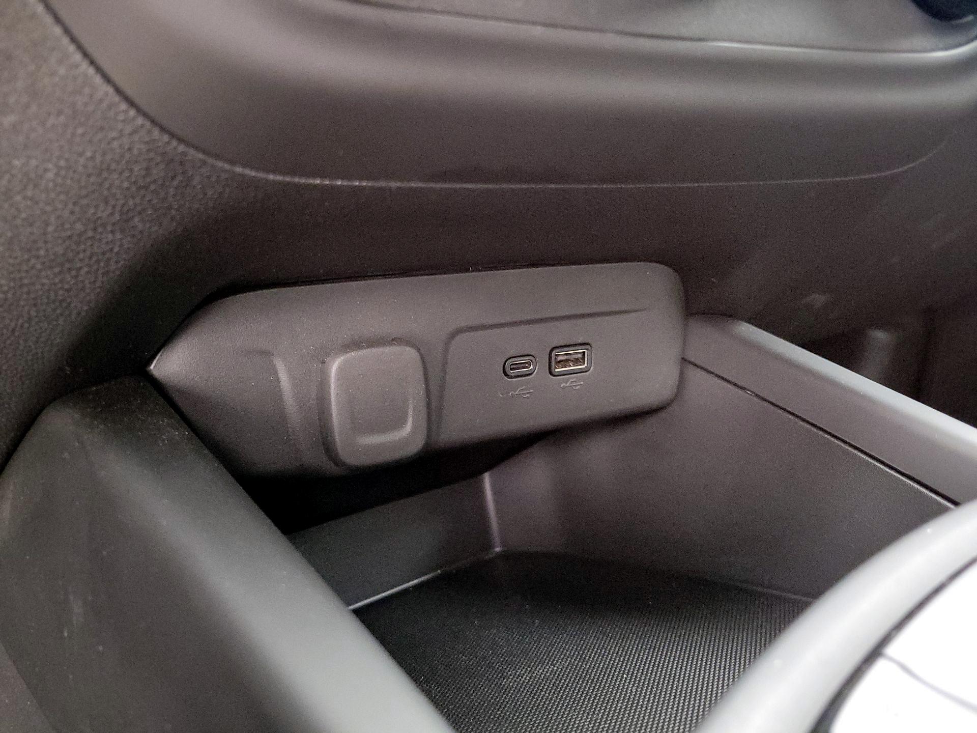 Thumbnail: 2025 Chevrolet Trax - 18