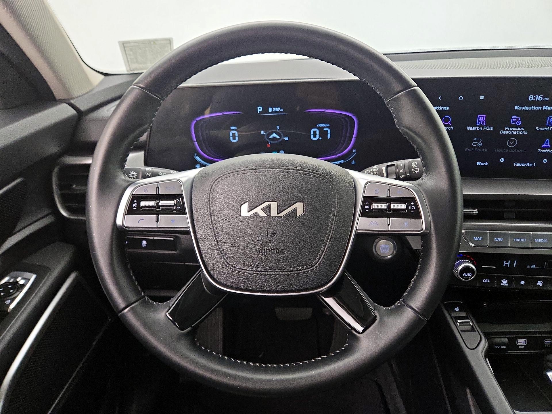 Thumbnail: 2023 Kia Telluride - 10