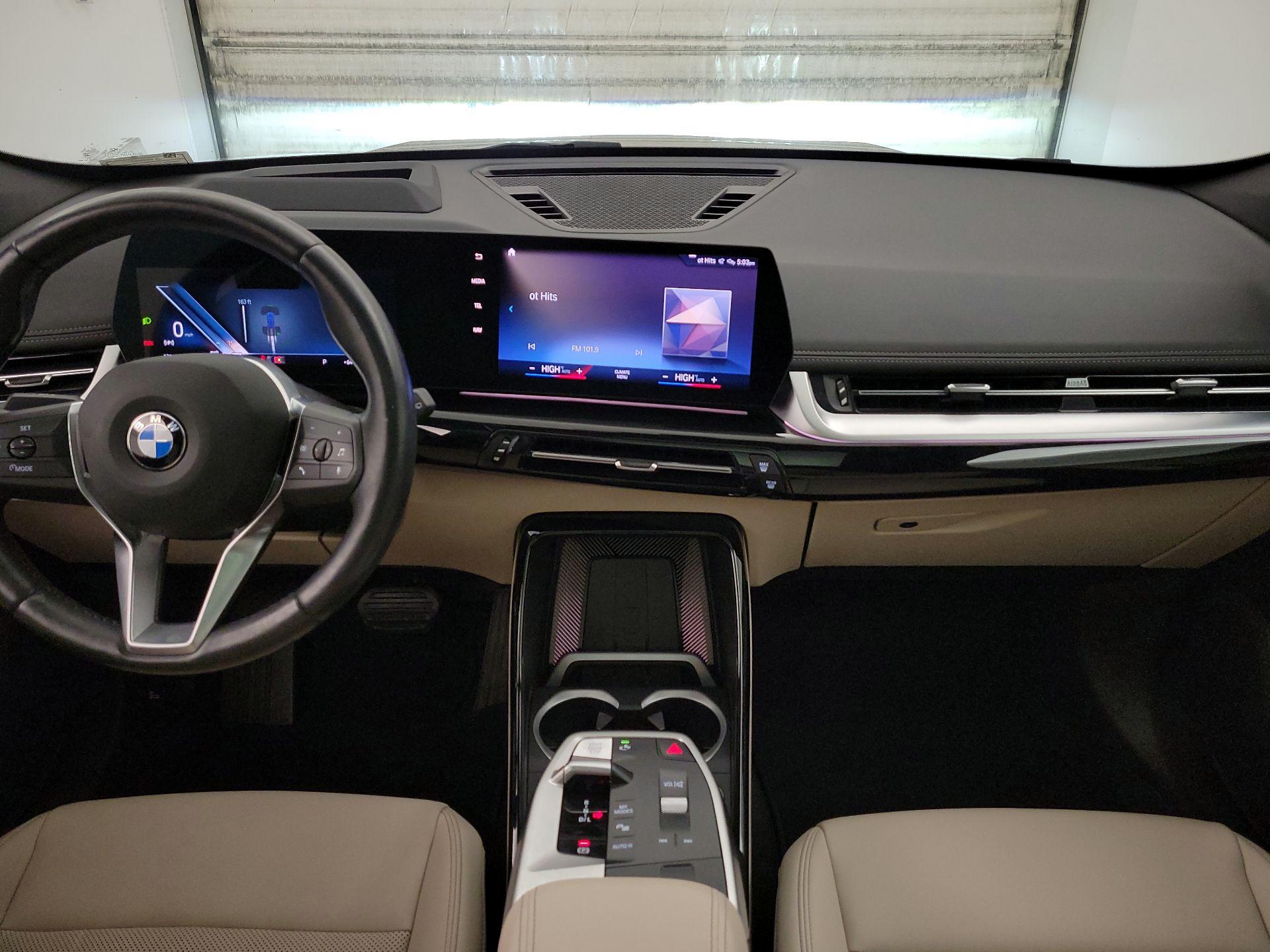 Thumbnail: 2023 BMW X1 - 9