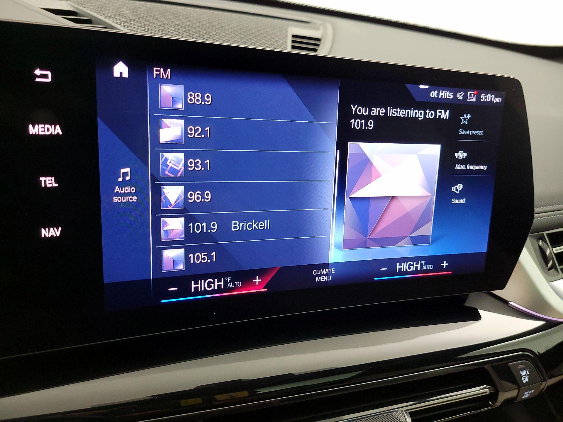 Thumbnail: 2023 BMW X1 - 15