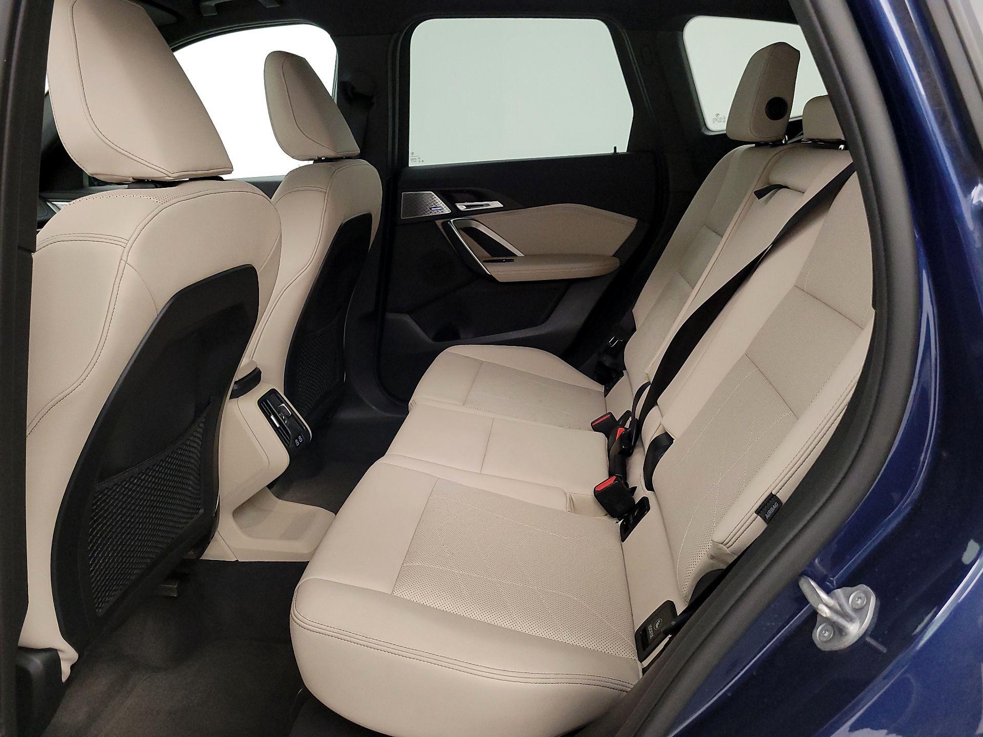 Thumbnail: 2023 BMW X1 - 20