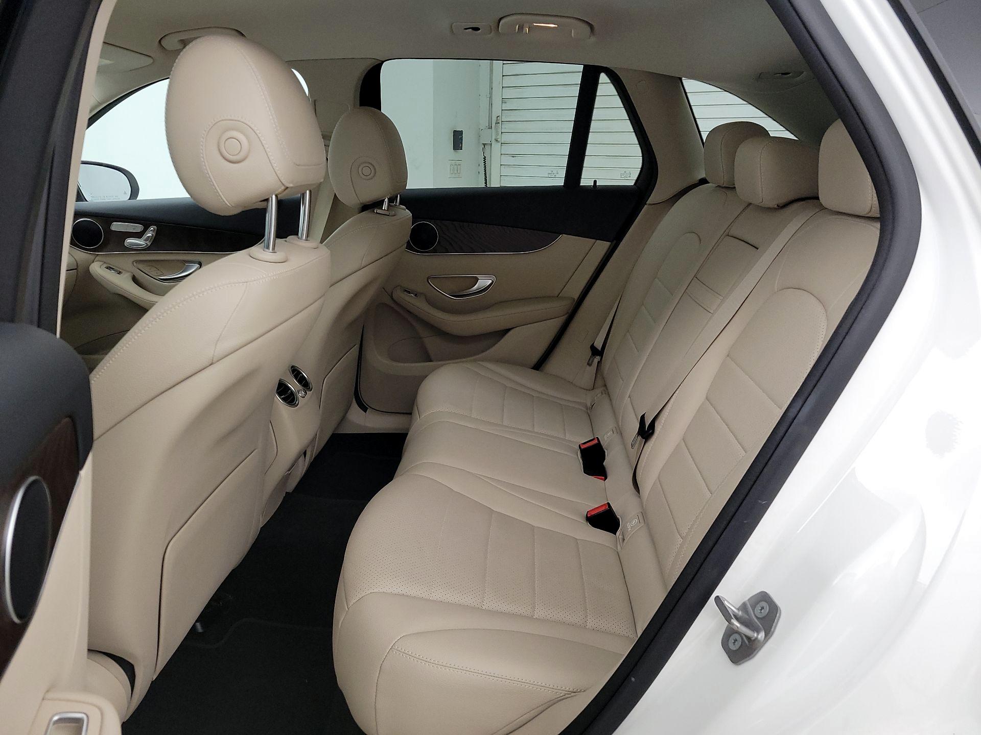 Thumbnail: 2019 Mercedes-Benz GLC - 19