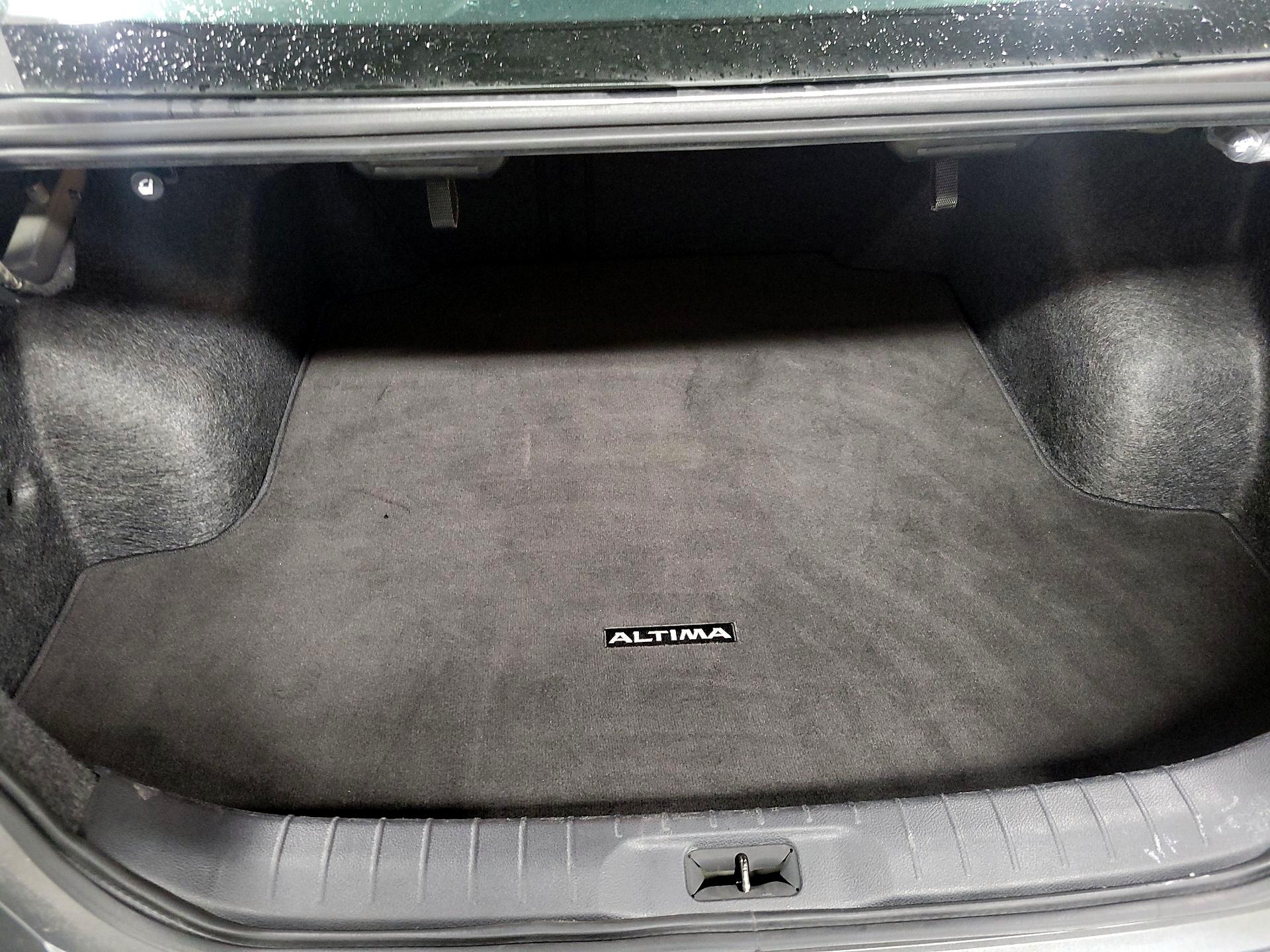 Thumbnail: 2025 Nissan Altima - 19