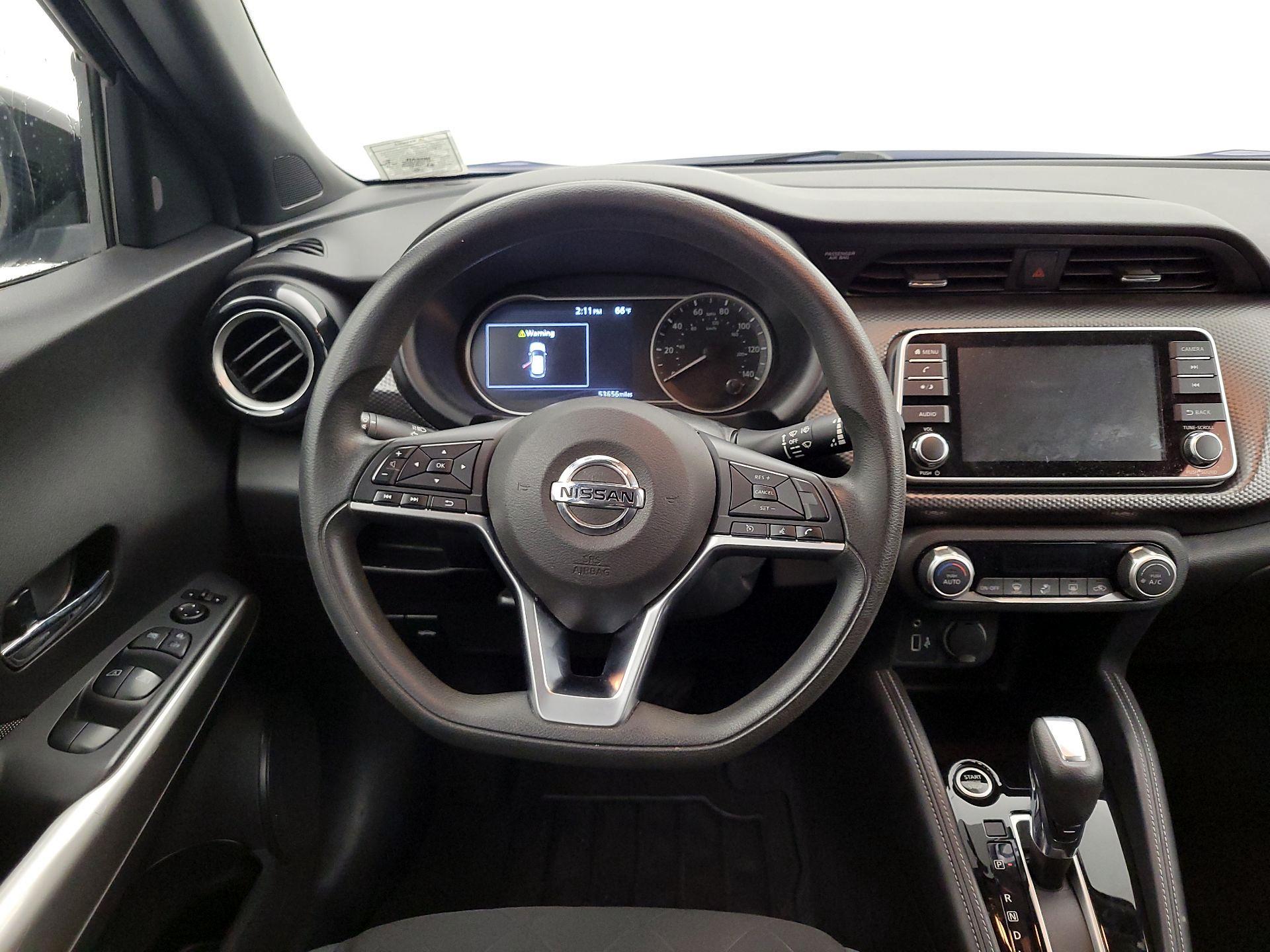 Thumbnail: 2020 Nissan Kicks - 10