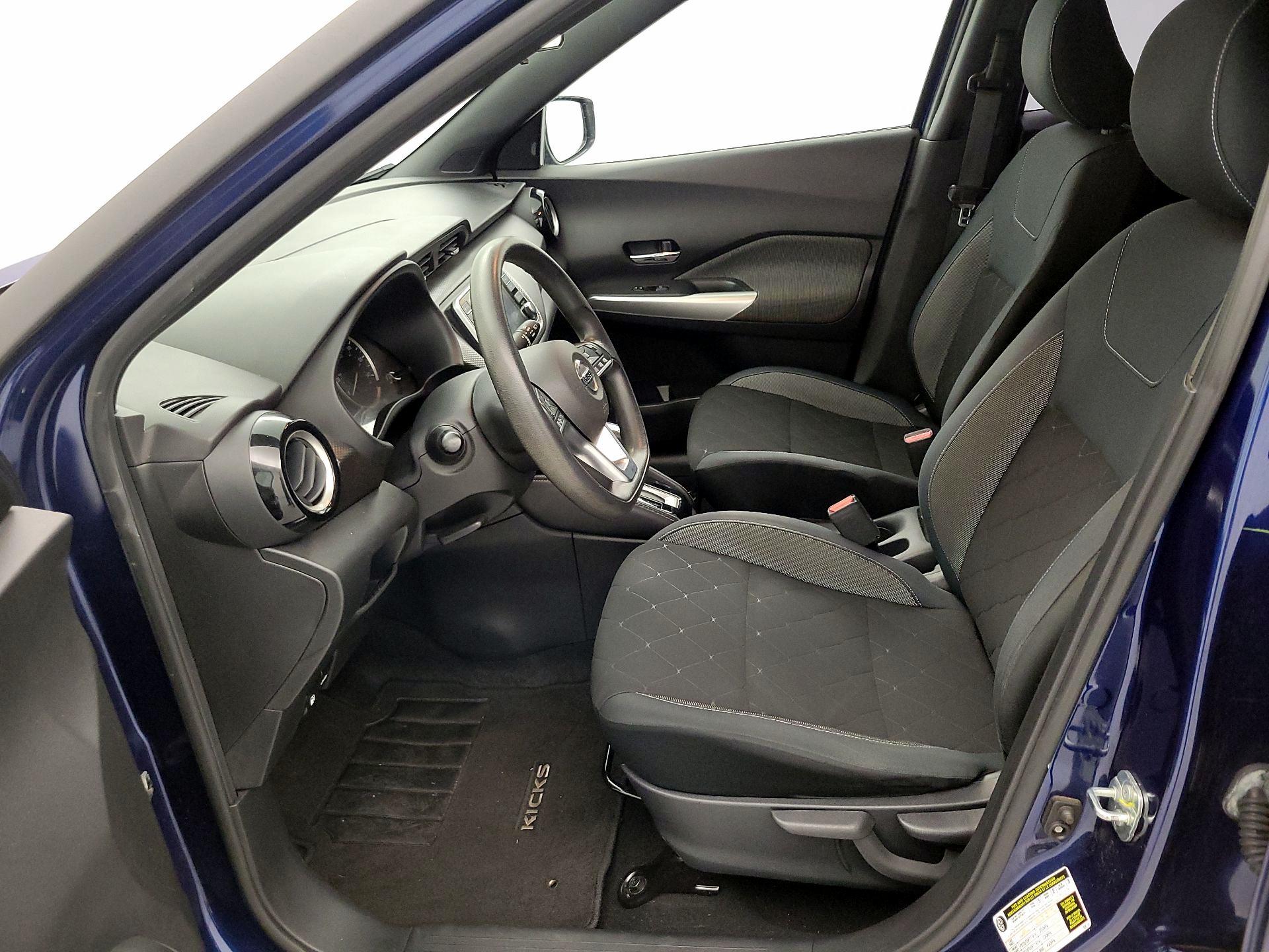 Thumbnail: 2020 Nissan Kicks - 11