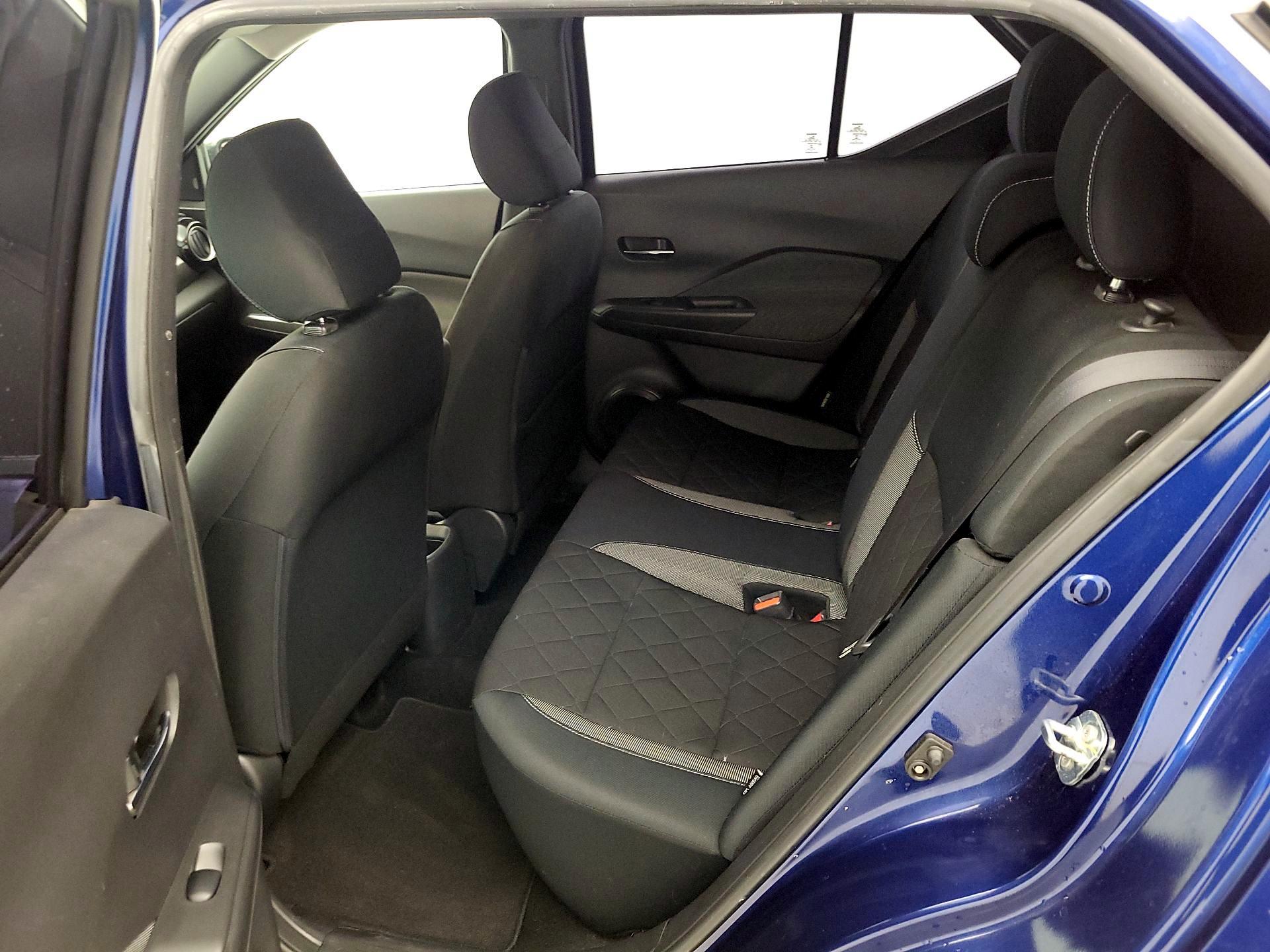 Thumbnail: 2020 Nissan Kicks - 17