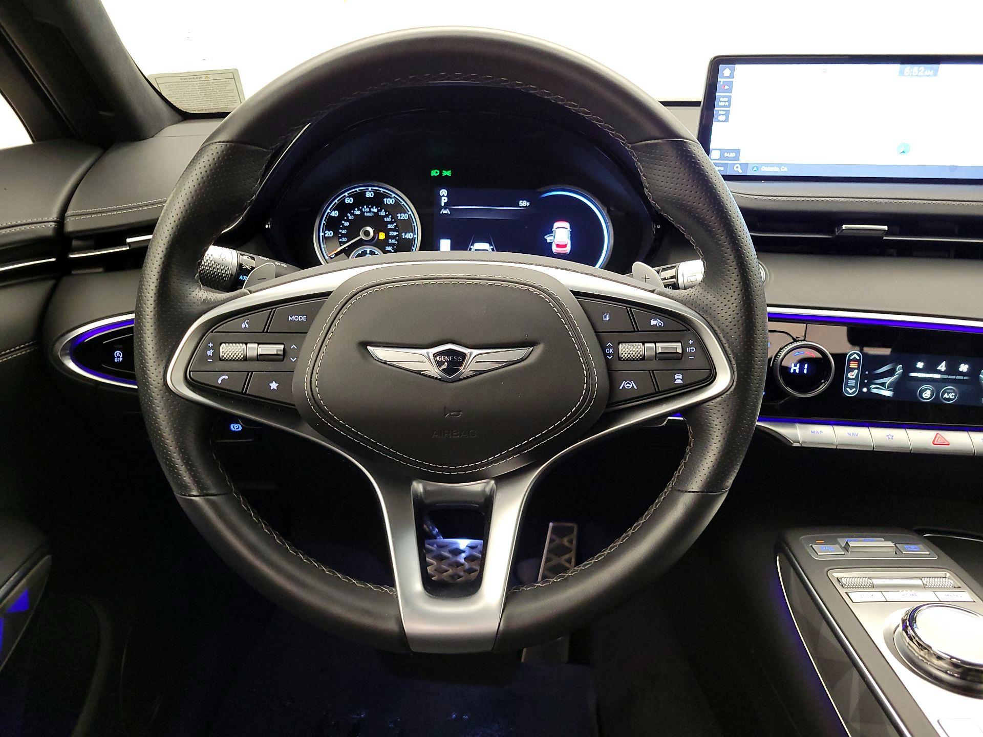 Thumbnail: 2025 Genesis GV70 - 10