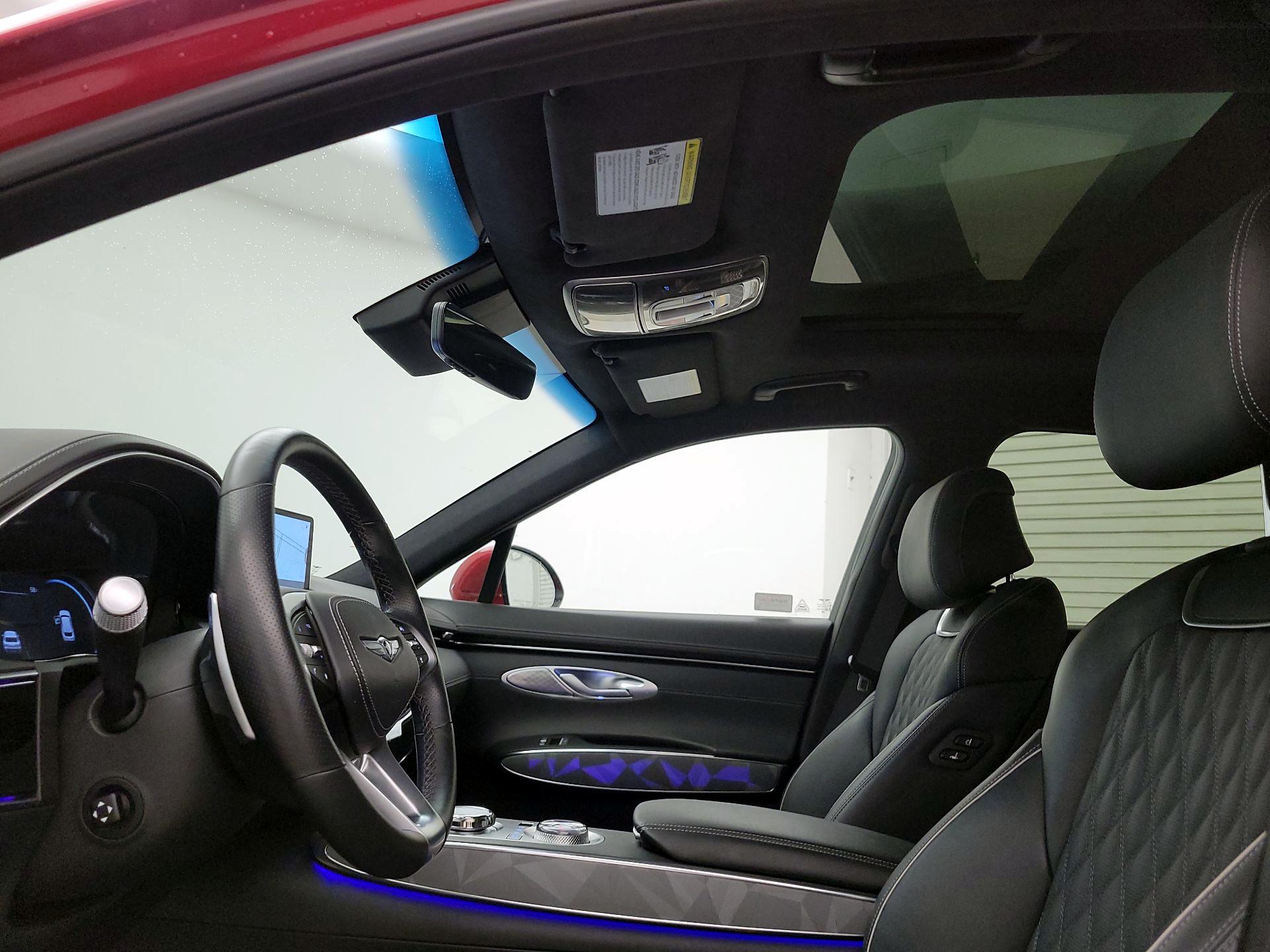 Thumbnail: 2025 Genesis GV70 - 20