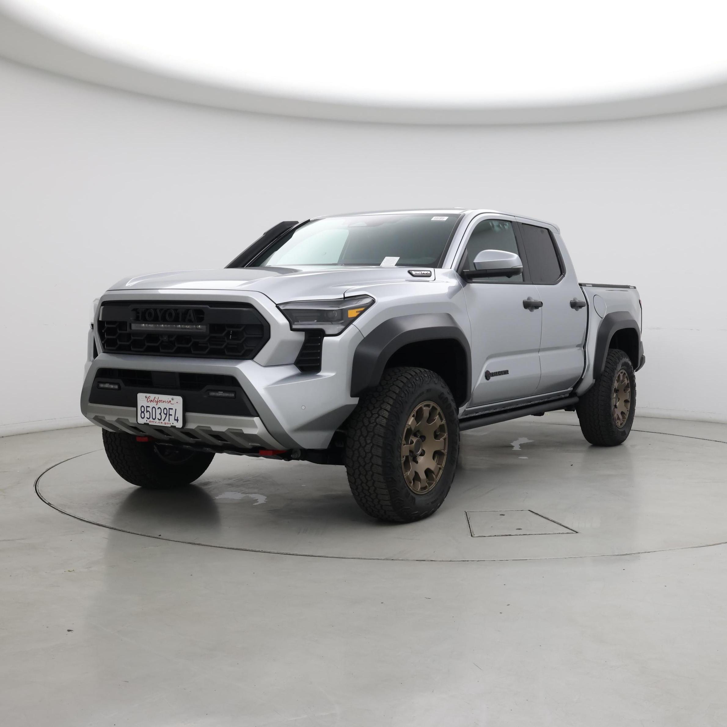 Thumbnail: 2025 Toyota Tacoma - 4