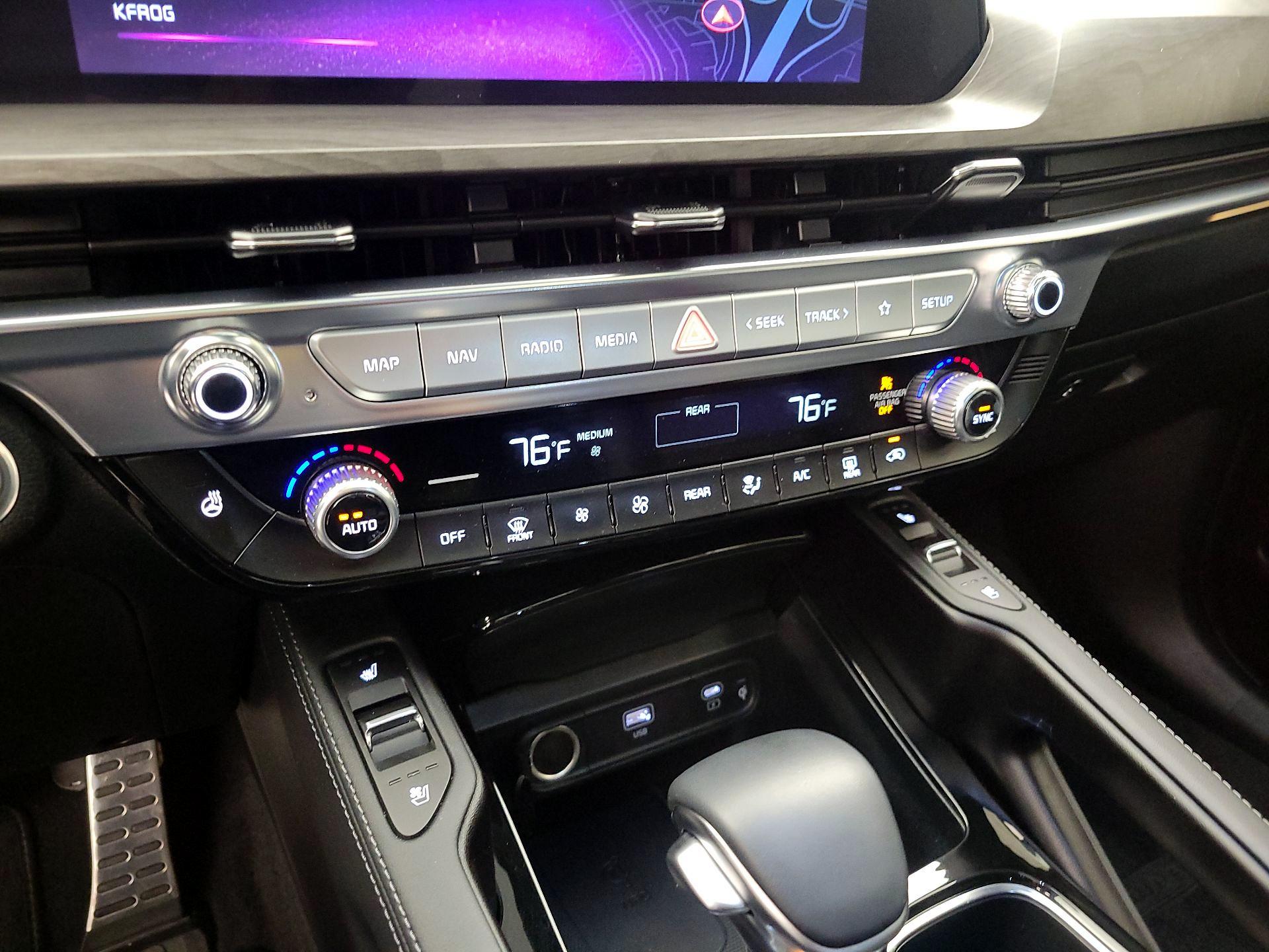 Thumbnail: 2025 Kia Telluride - 17