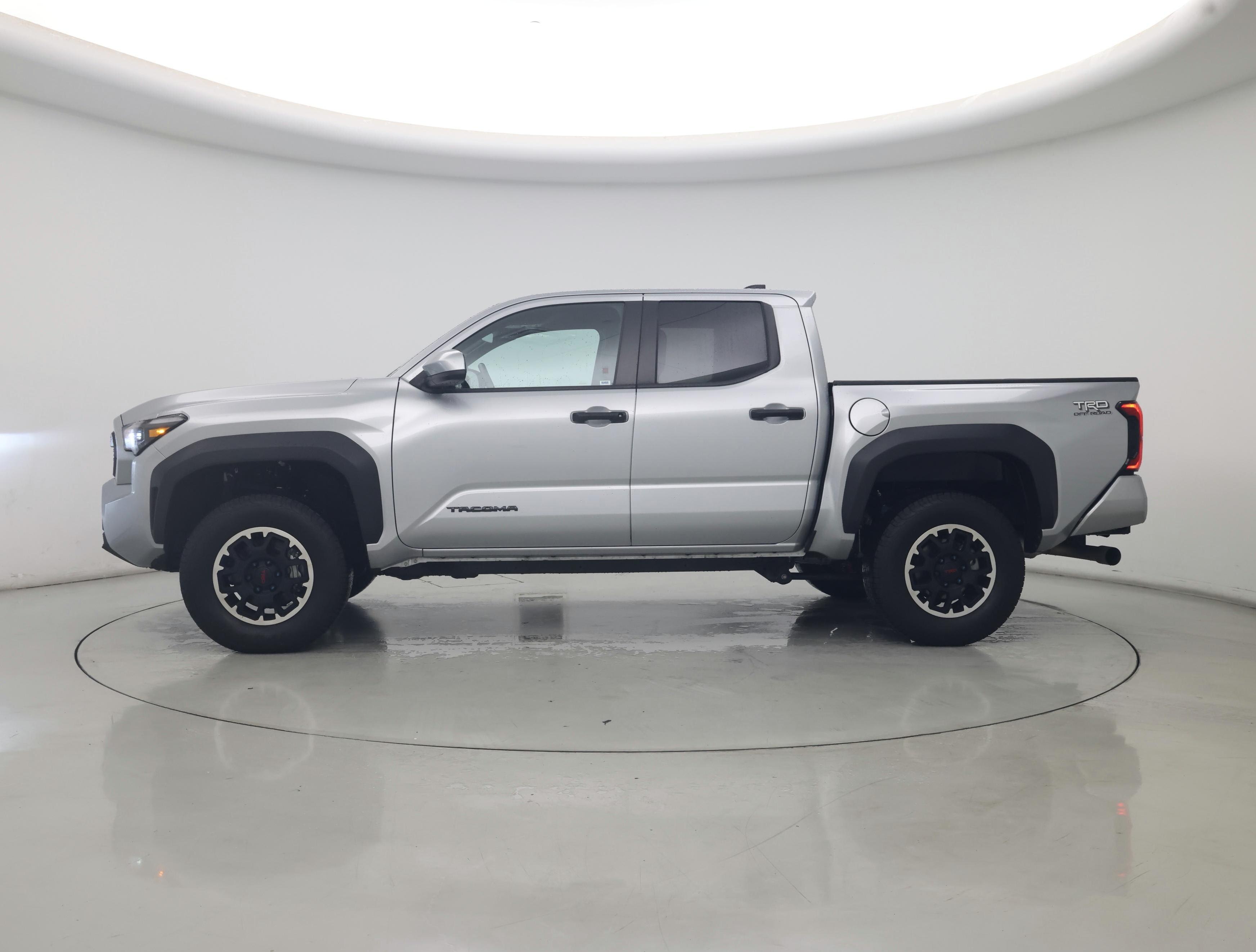 Thumbnail: 2024 Toyota Tacoma - 3