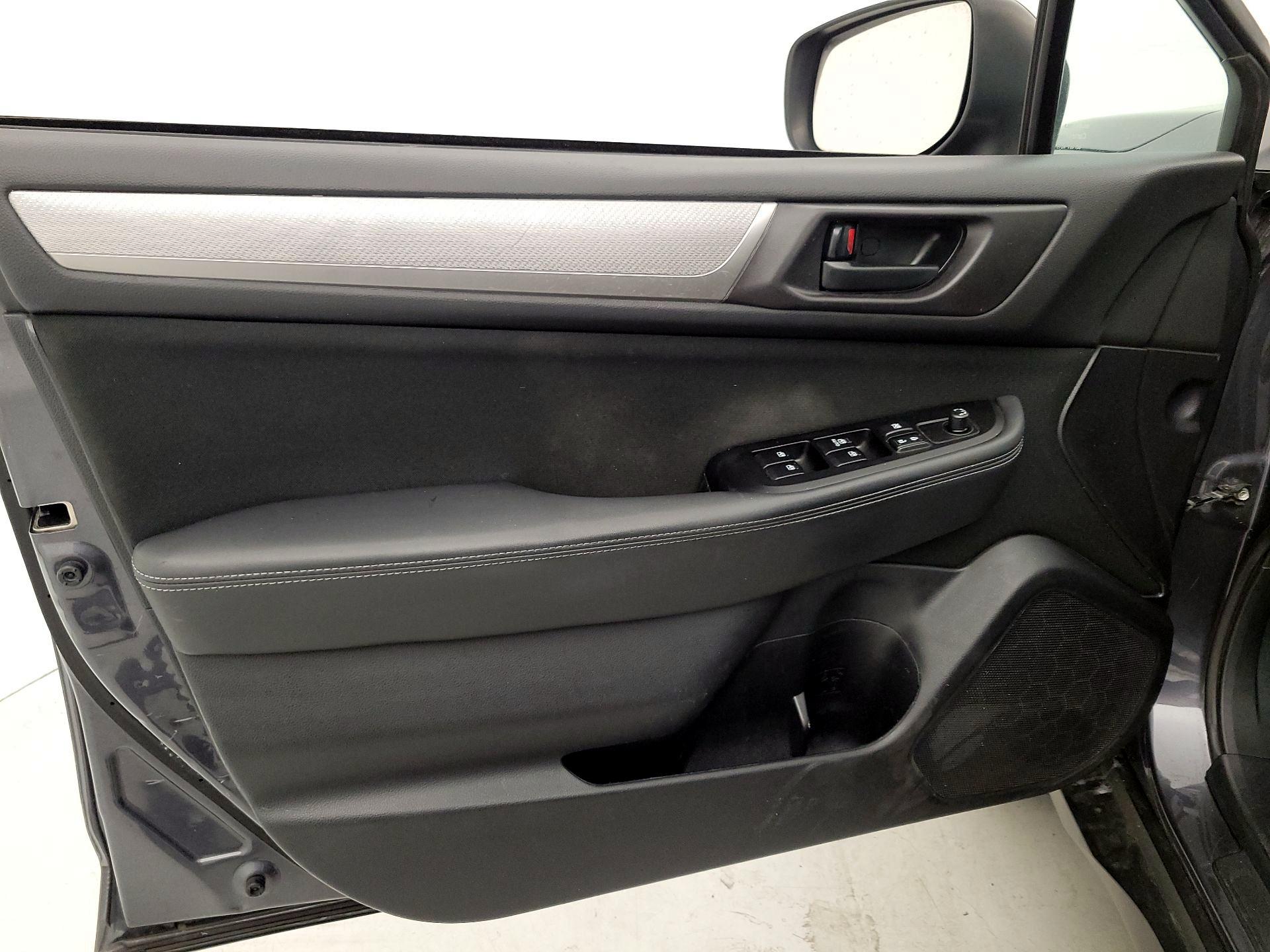 Thumbnail: 2019 Subaru Outback - 12