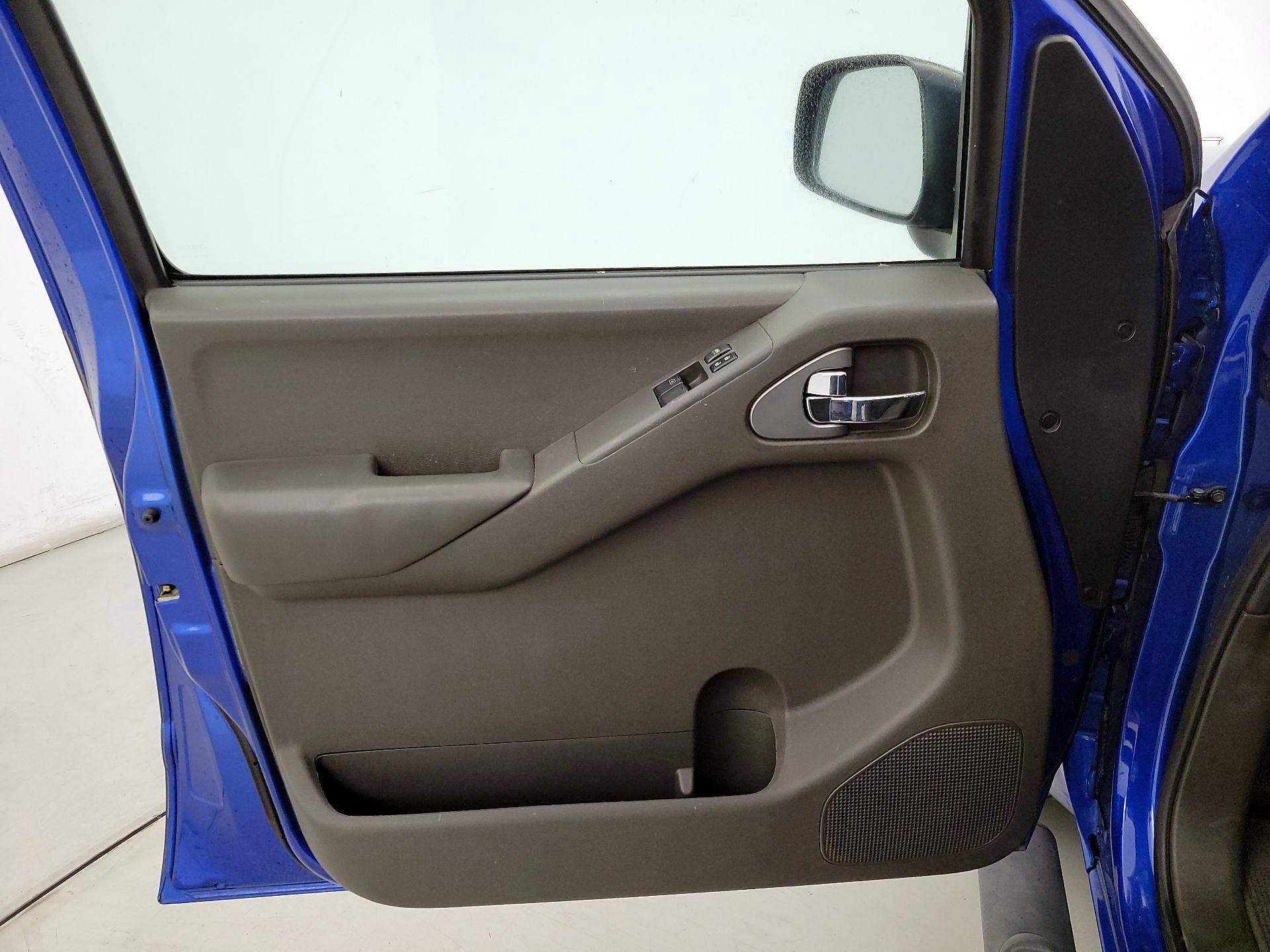 Thumbnail: 2014 Nissan Frontier - 12