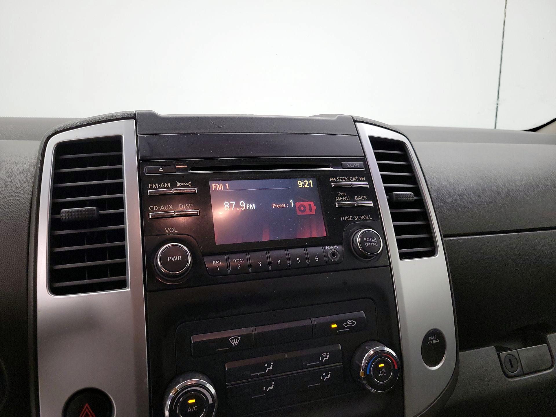 Thumbnail: 2014 Nissan Frontier - 14