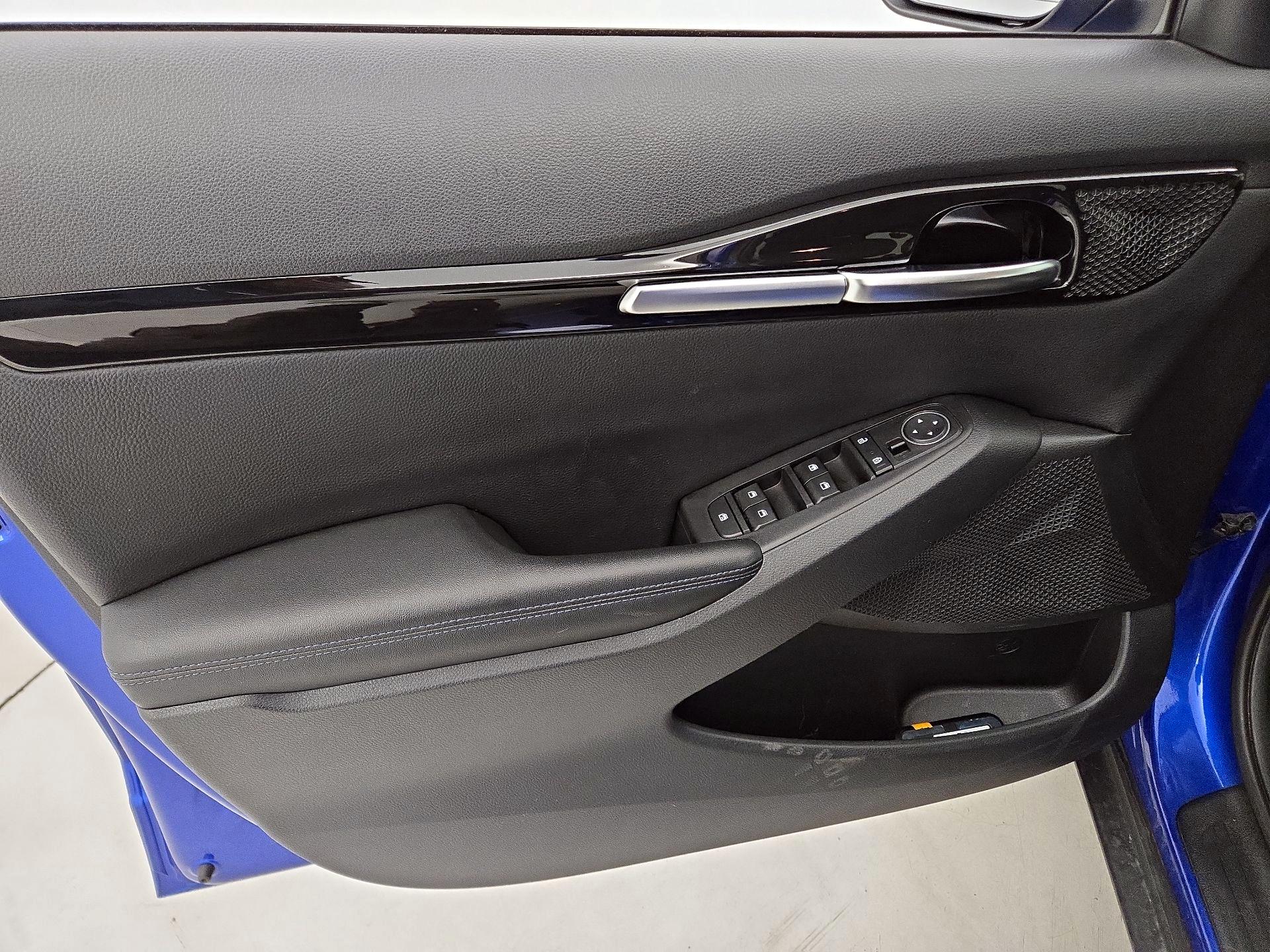 Thumbnail: 2021 Kia Seltos - 12