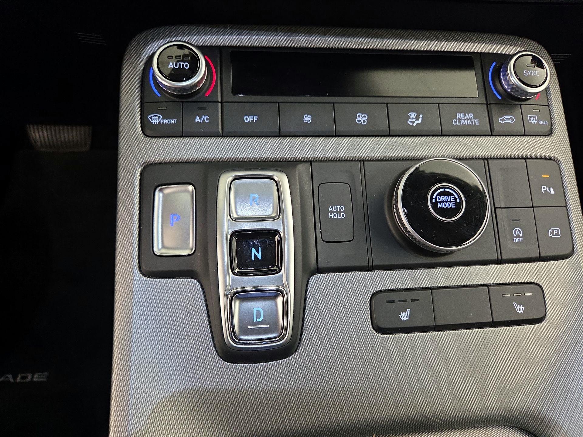 Thumbnail: 2023 Hyundai Palisade - 18