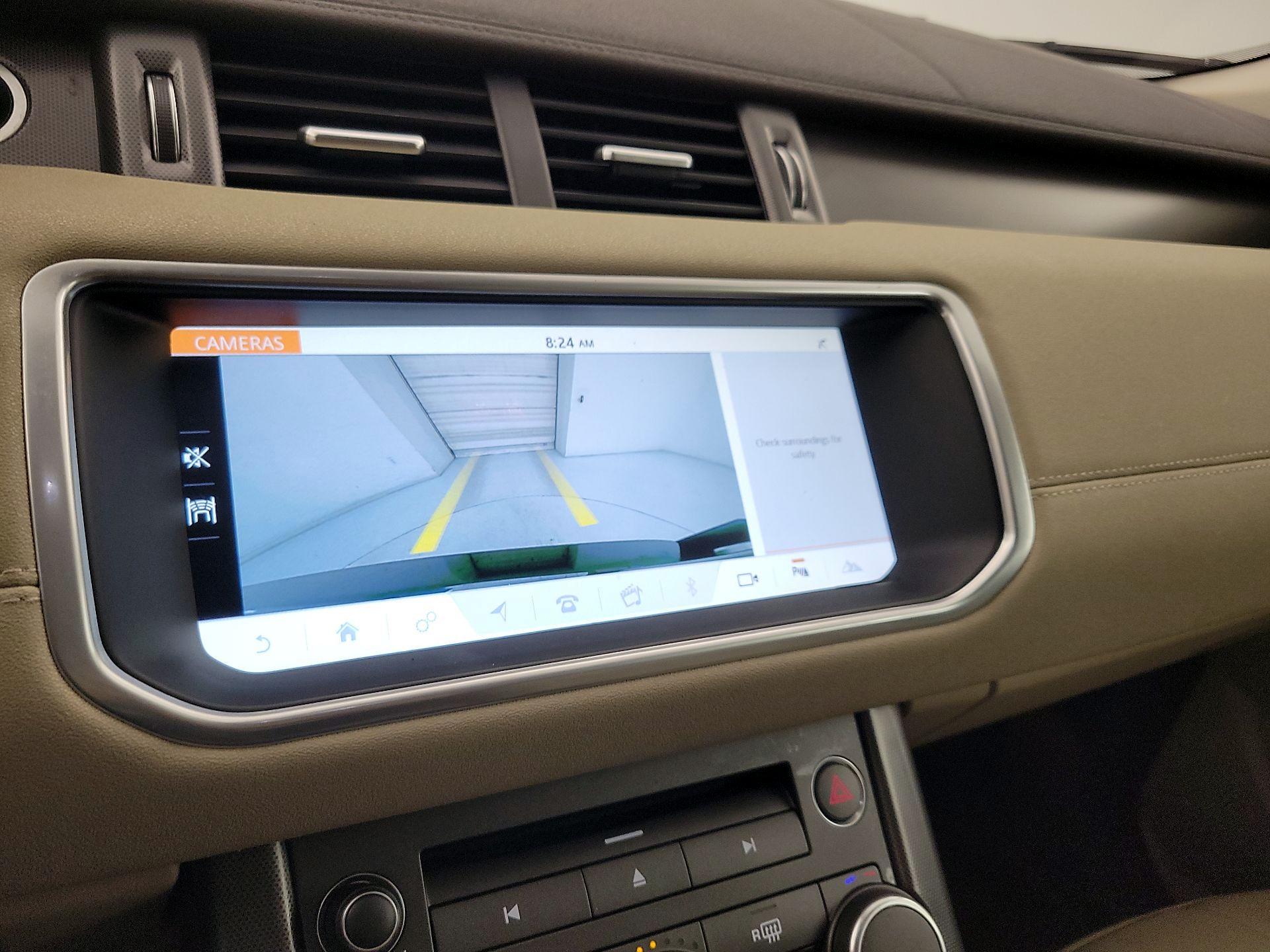 Thumbnail: 2018 Land Rover Range Rover Evoque - 14