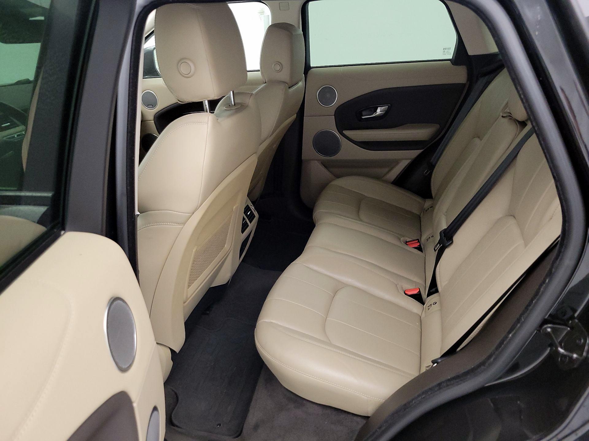 Thumbnail: 2018 Land Rover Range Rover Evoque - 18