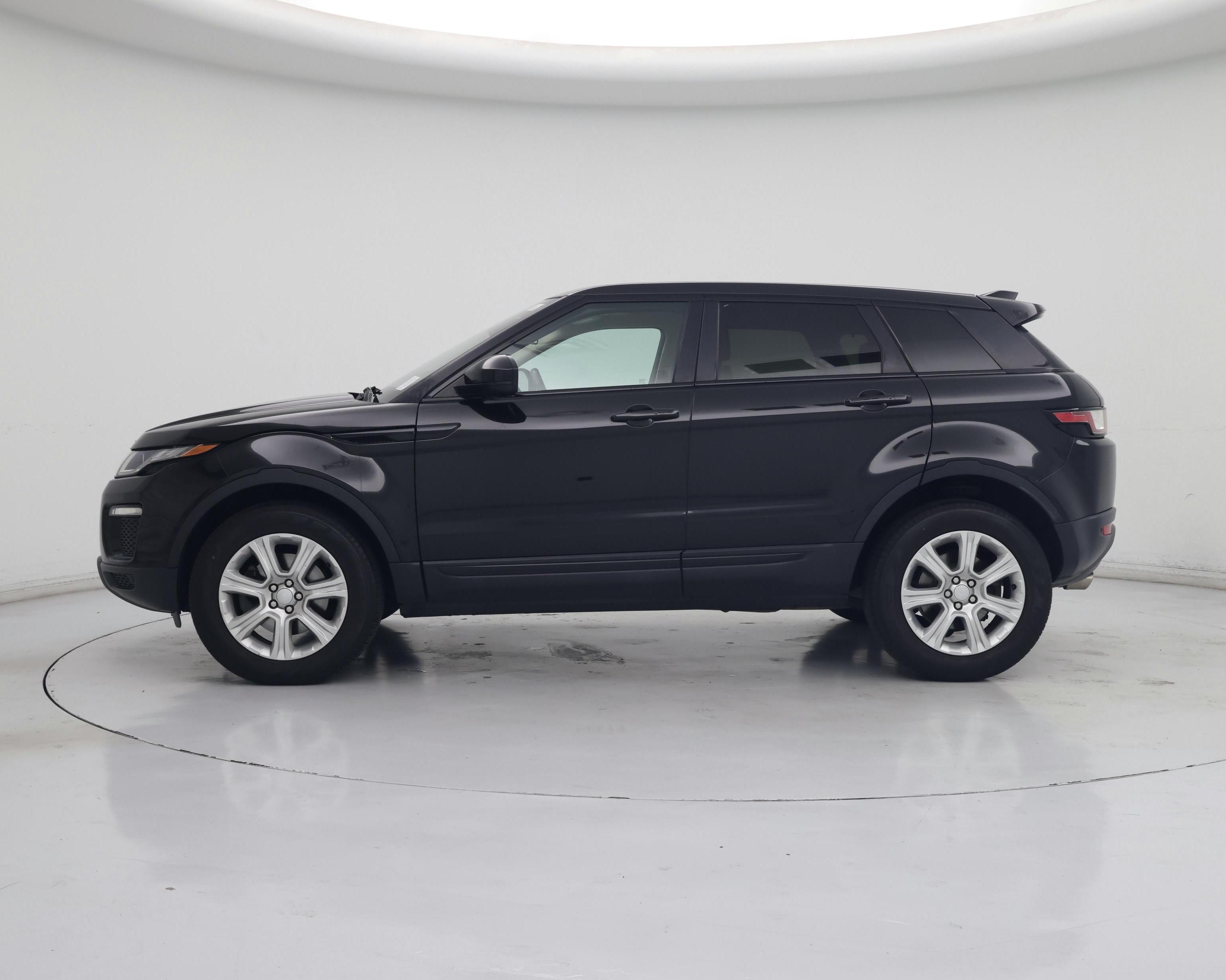 Thumbnail: 2018 Land Rover Range Rover Evoque - 3